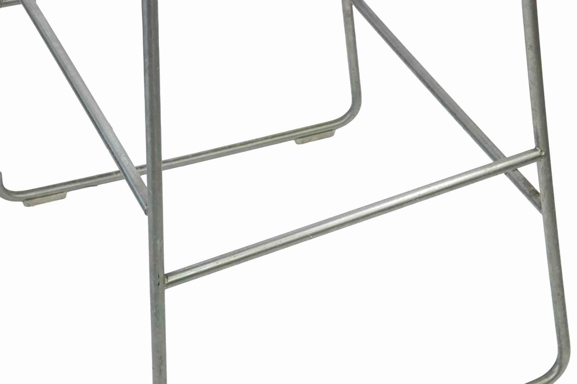 Steel Set of 7 Red Maxima Benches by William Sawaya & Paolo Moroni, Italy 1990s For Sale