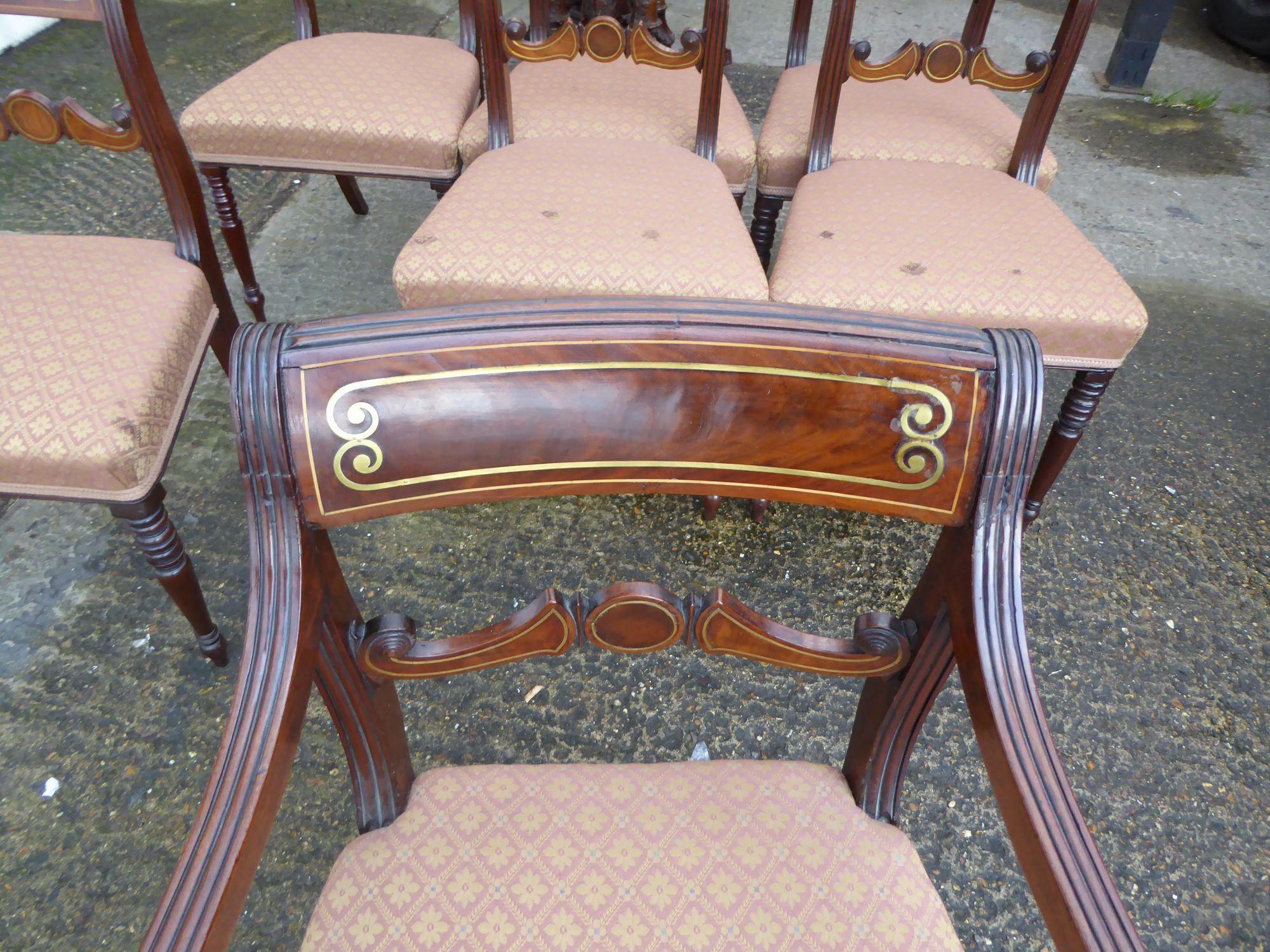 Mogano Set di 7 sedie da pranzo Regency in mogano in vendita
