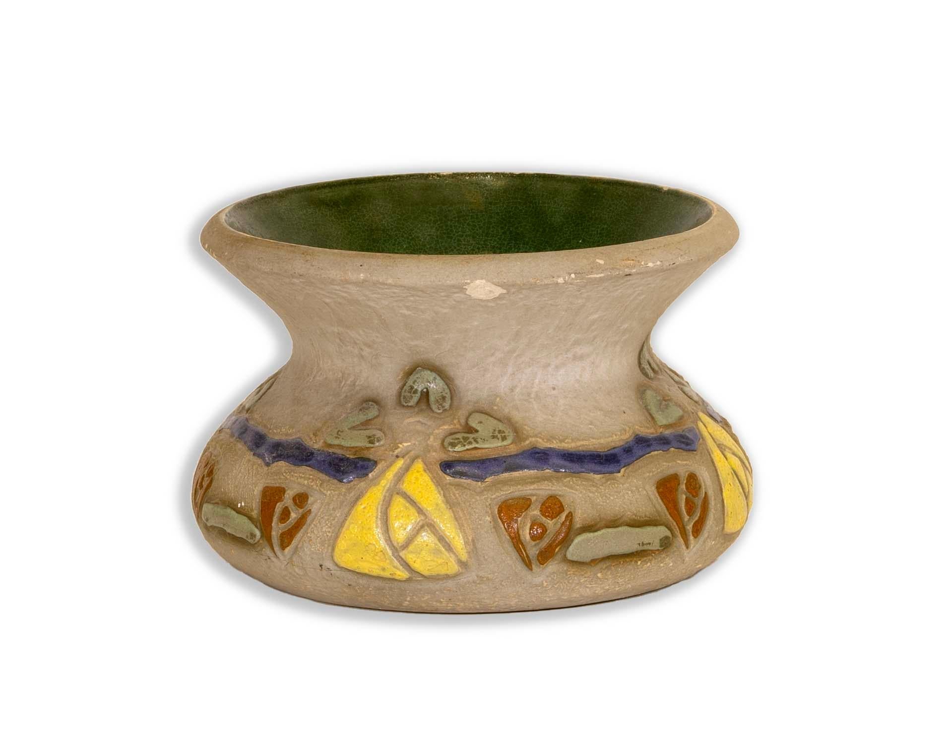 Set of 7 Roseville Ceramic Pottery Pieces Arts & Crafts Early 20th Century For Sale 6