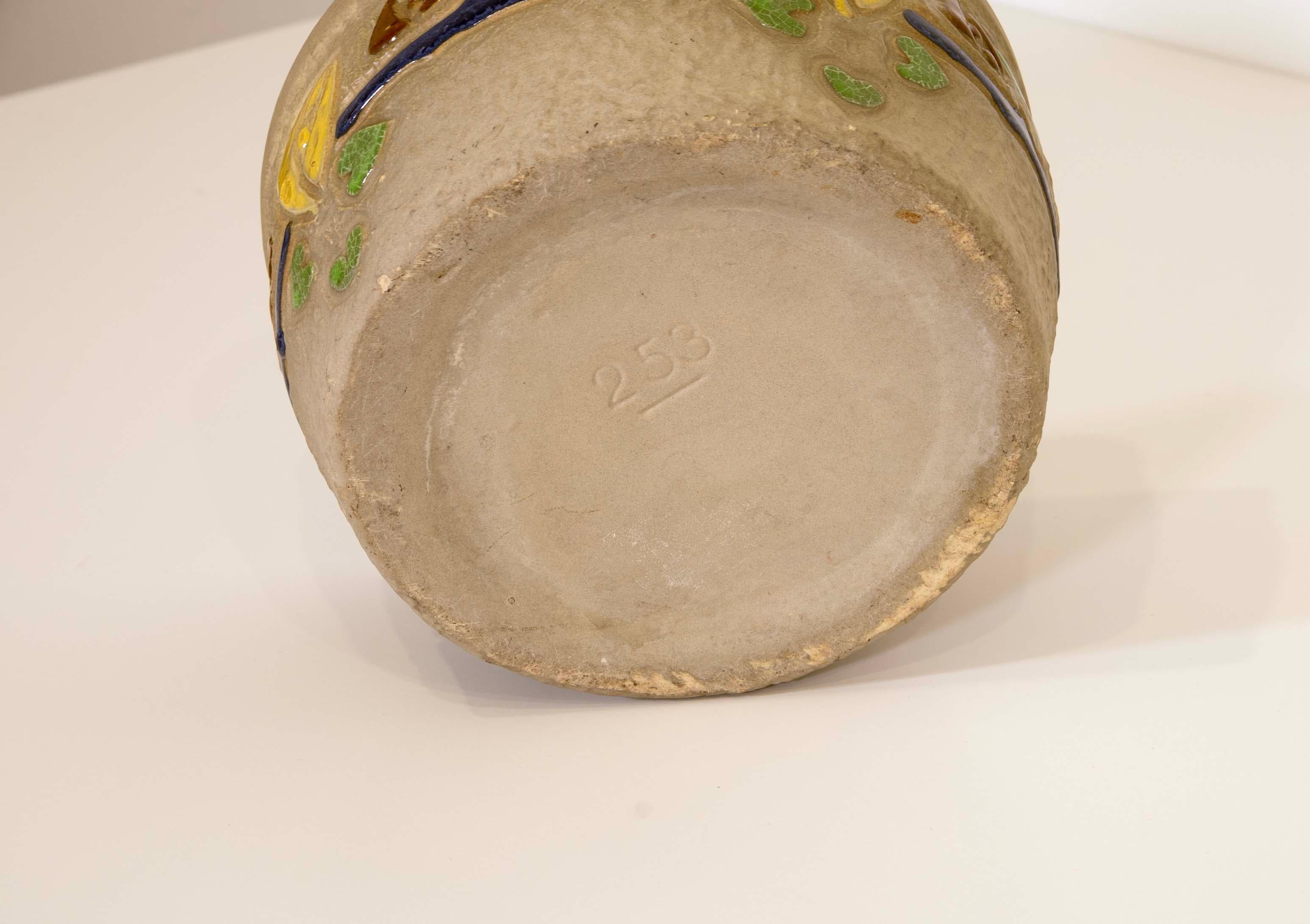 Set of 7 Roseville Ceramic Pottery Pieces Arts & Crafts Early 20th Century For Sale 10