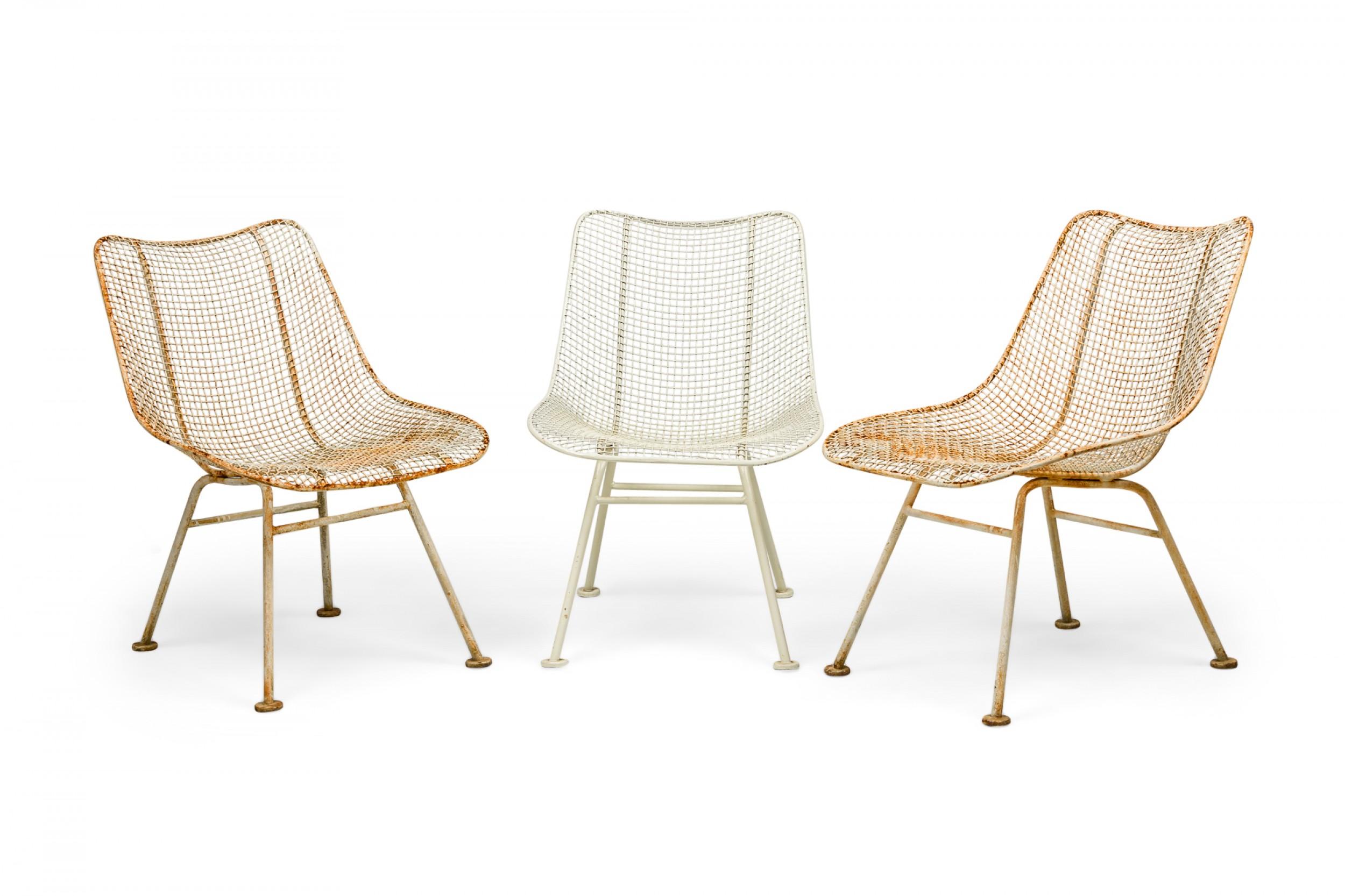 Tissage Ensemble de 7 chaises de salle à manger Sculptura en fer forgé et maille d'acier de Russell Woodard en vente