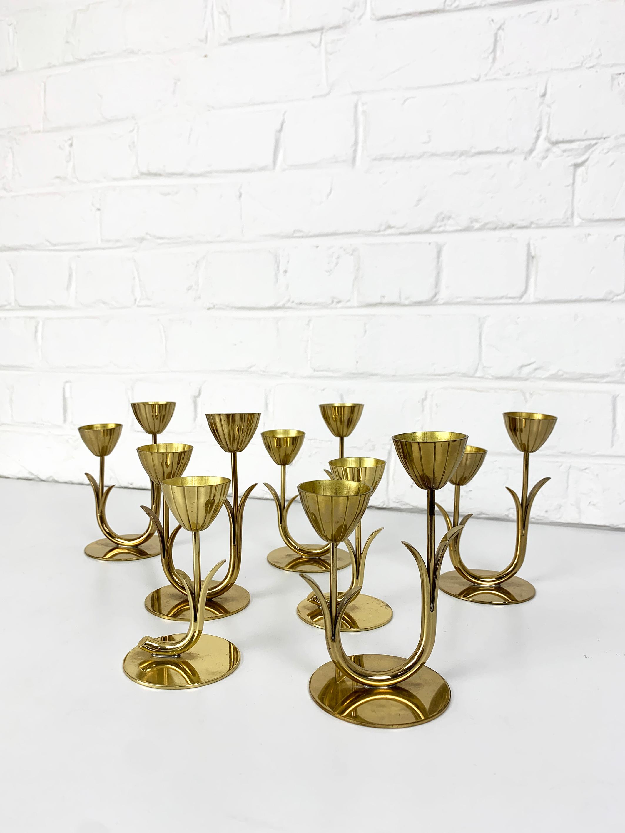 Ensemble de 7 chandeliers scandinaves en laiton, Gunnar Ander Metal Sweden 1950s en vente 1