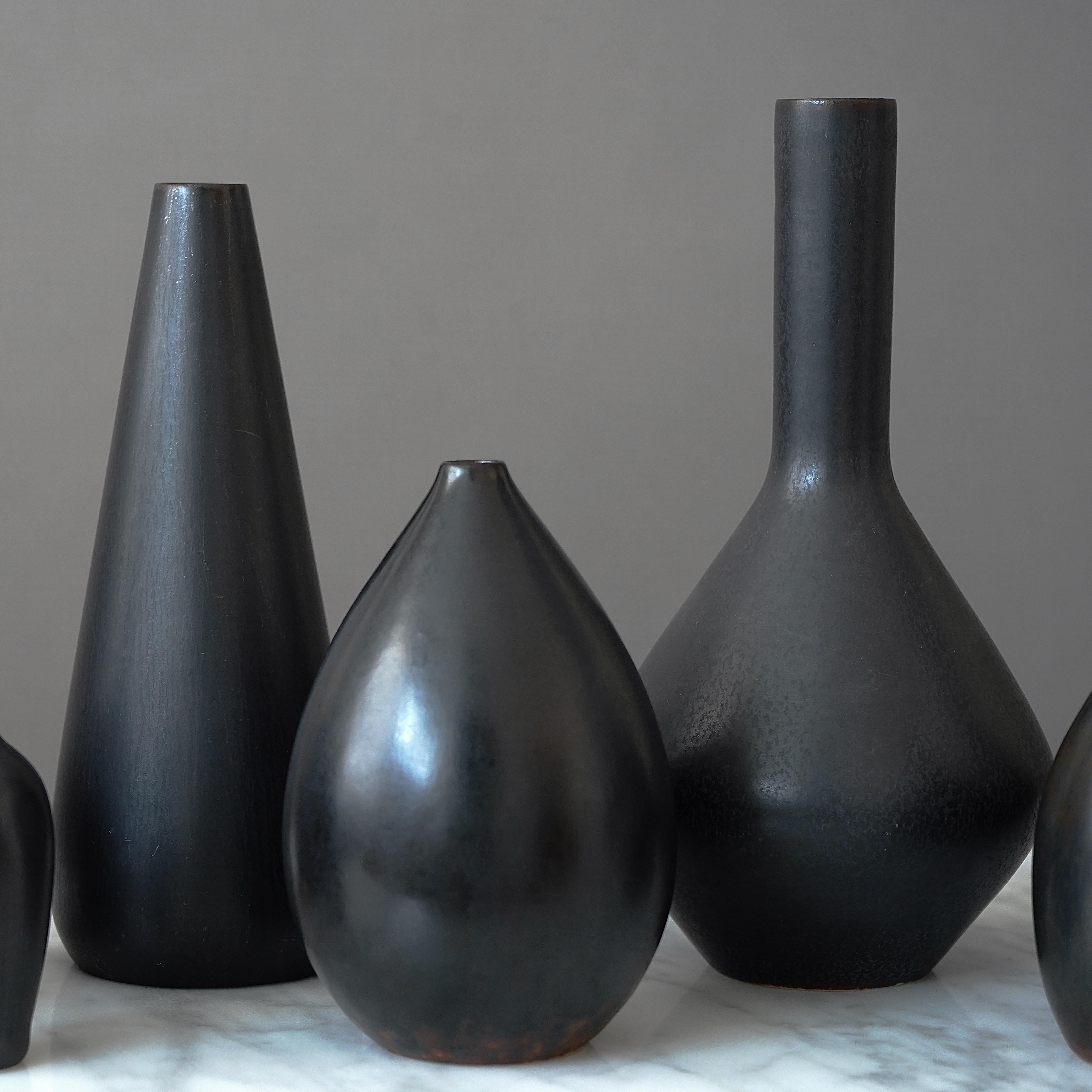 20th Century Set of 7 Black Stoneware Vases by Carl-Harry Stalhane, Rorstrand, Sweden, 1950s For Sale