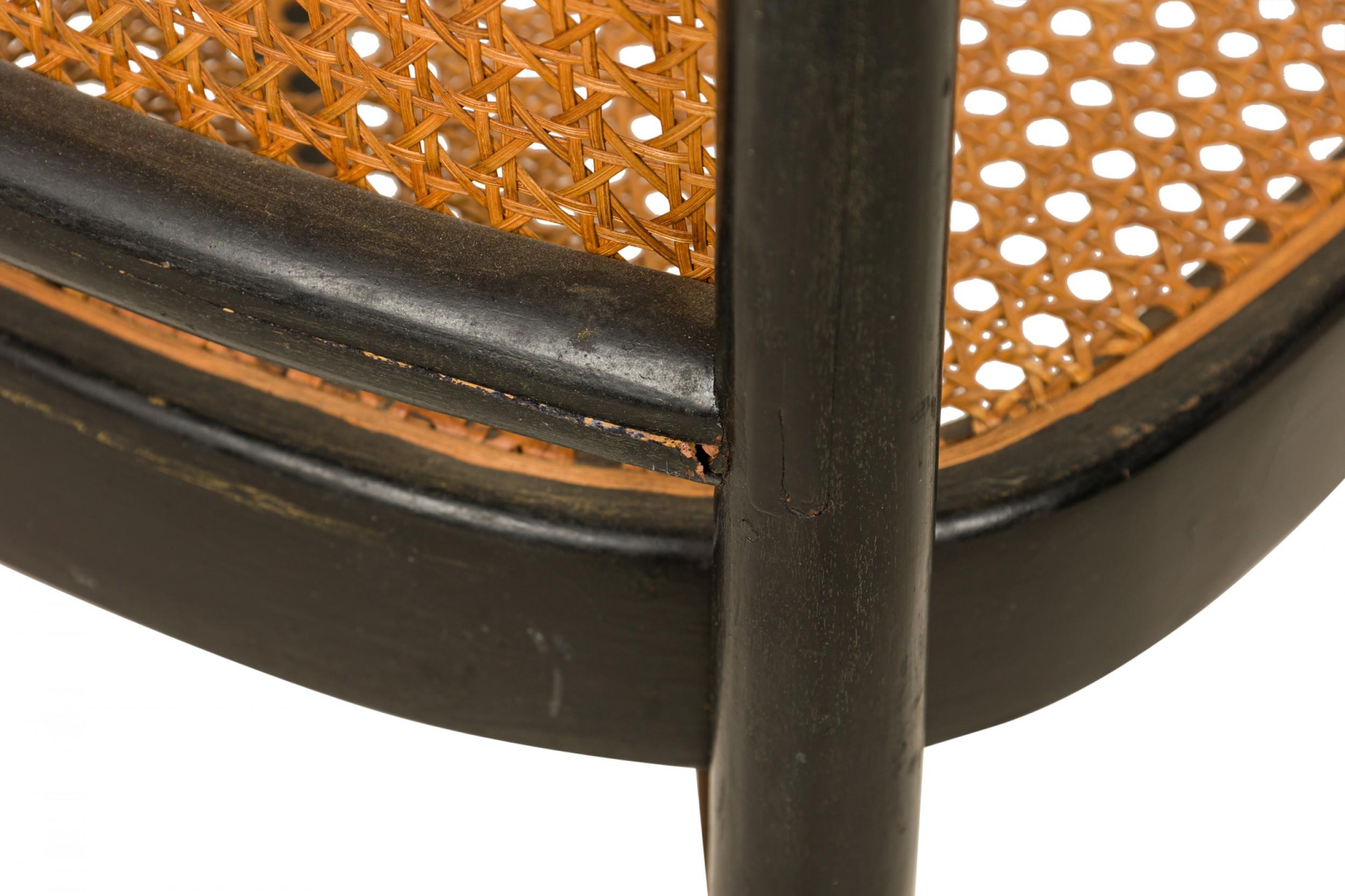 Satz von 7 Thonet Bugholz-Esszimmerstühlen im Angebot 5