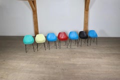 Satz von 7 Vintage-Coquillage-Stühlen von Pierre Guariche für Meurop, 1960er Jahre