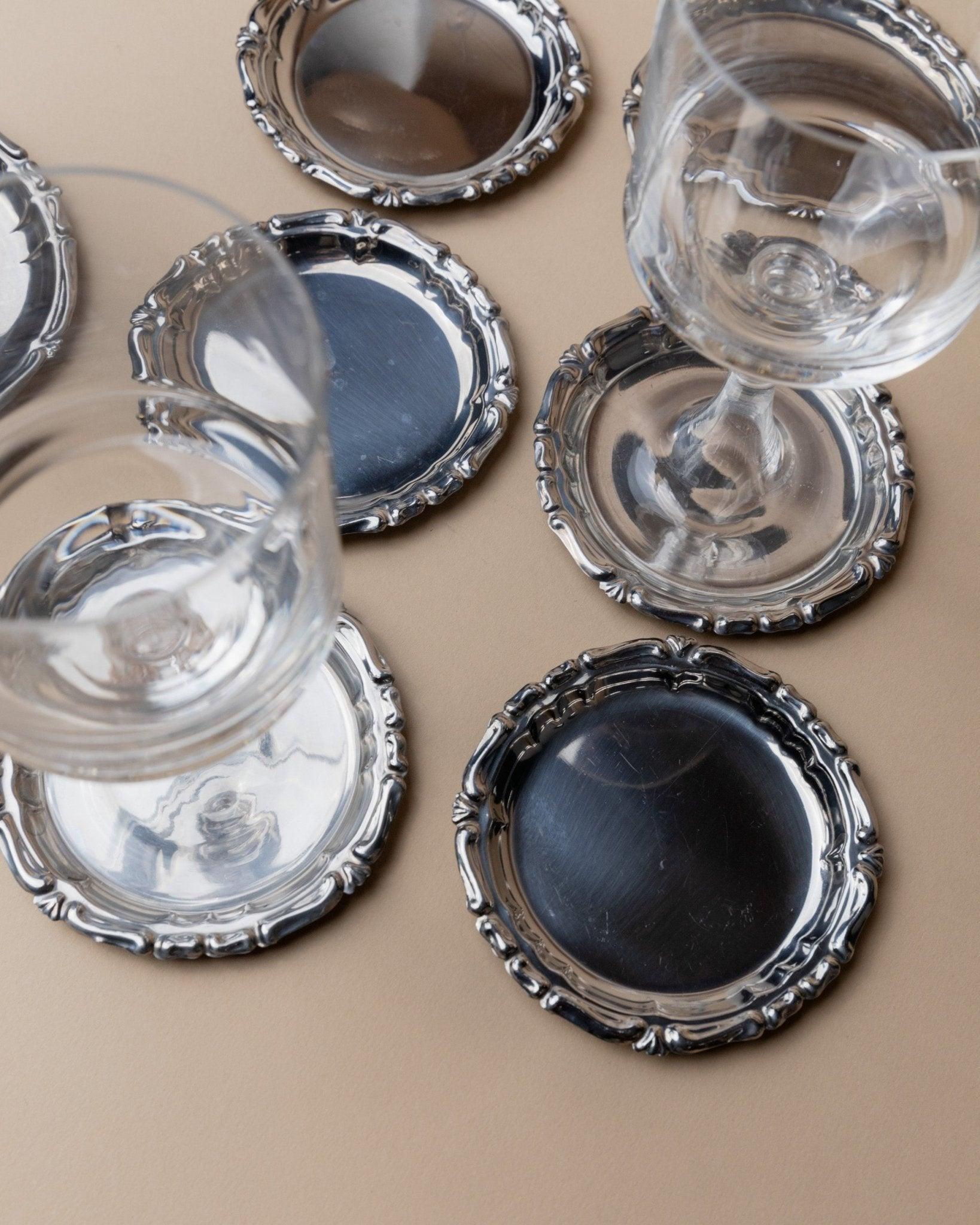 Juego de 7 posavasos vintage de acero inoxidable - 6 posavasos de cristal, 1 posavasos de botella, años 80 en venta 4