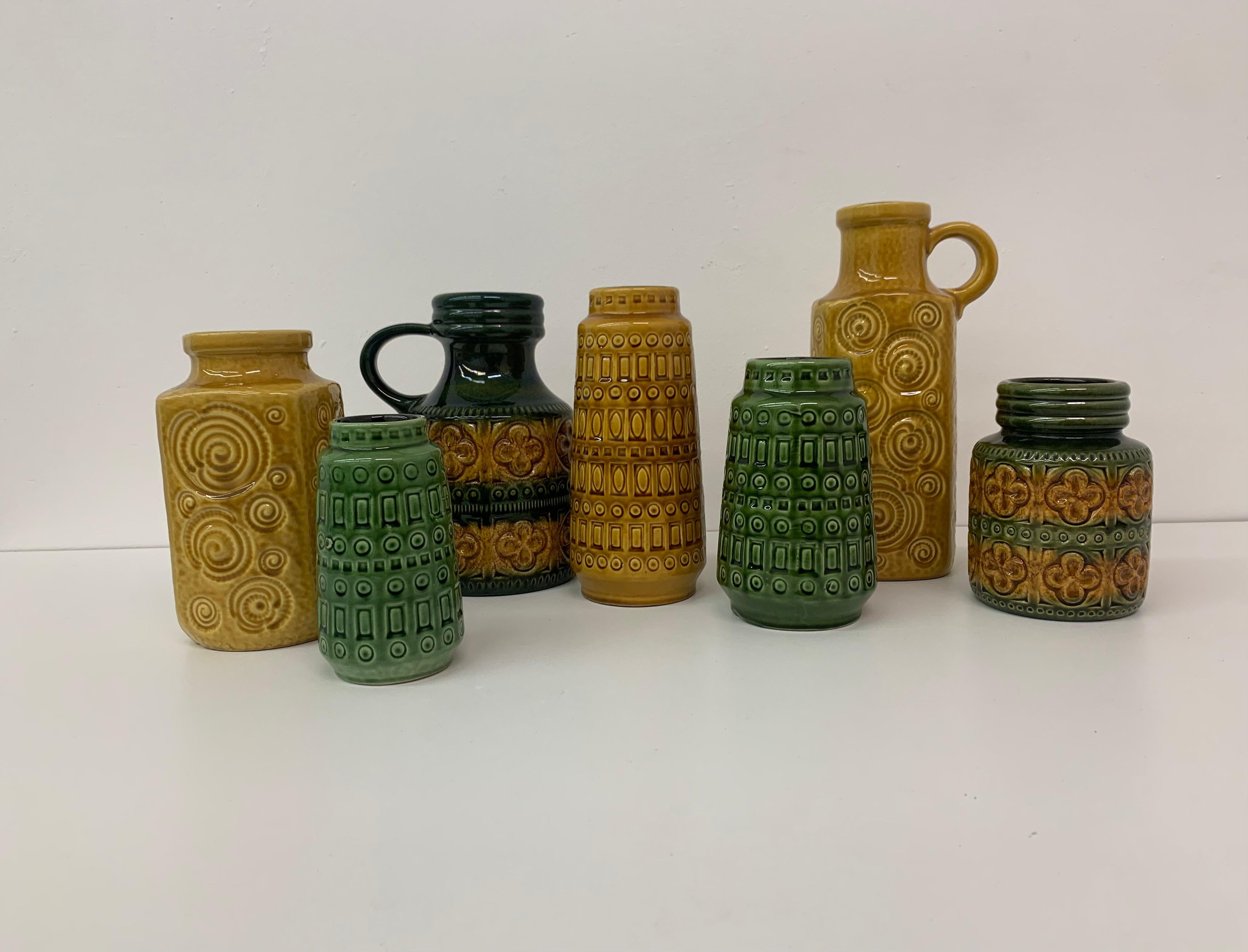 Set von 7 Scheurich-Keramikvasen aus Westdeutschland, 1970er-Jahre (Moderne der Mitte des Jahrhunderts) im Angebot