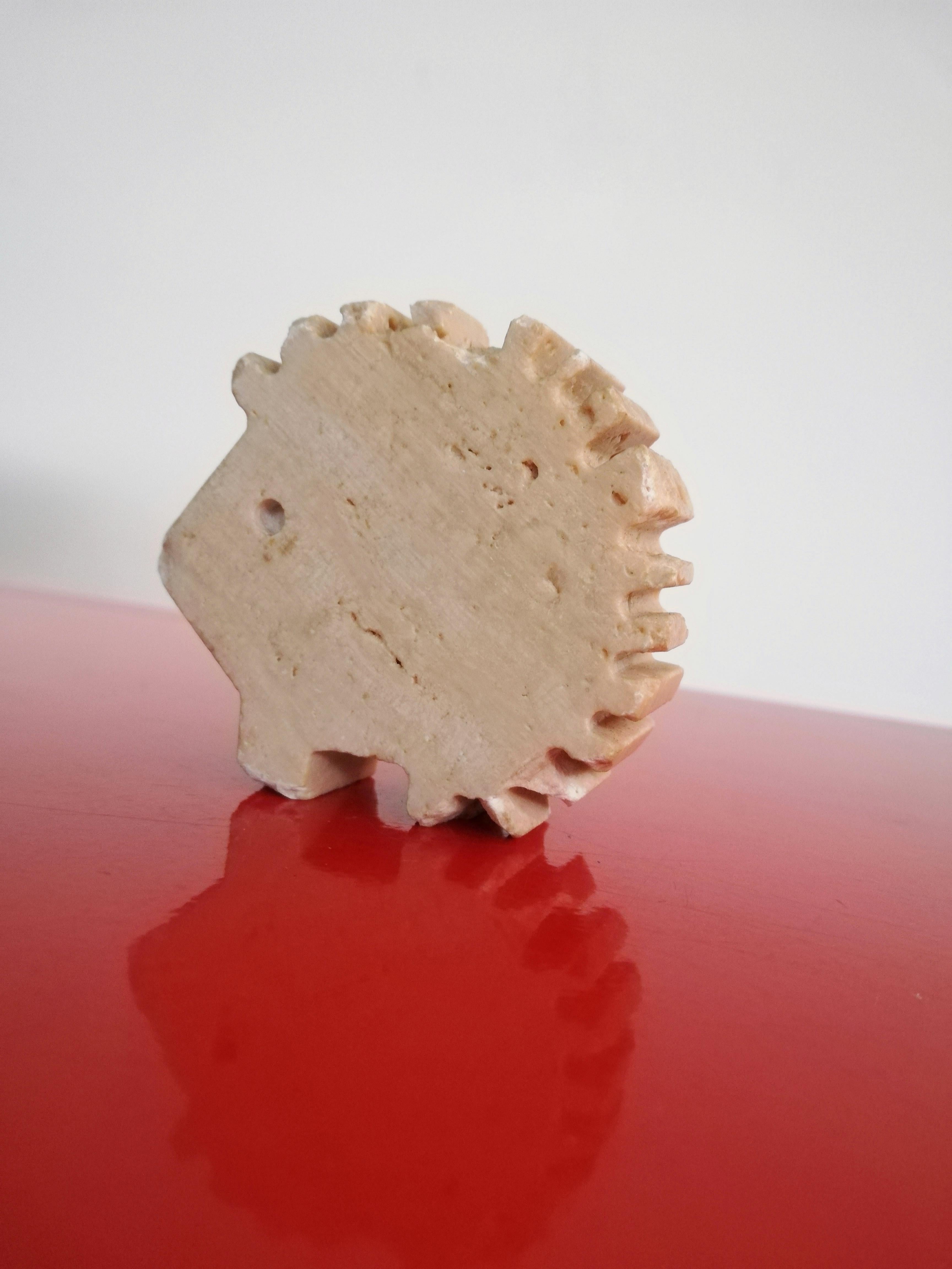 Set of 70s Travertine Hedgehogs Sculptures attributable to Fratelli Mannelli For Sale 2