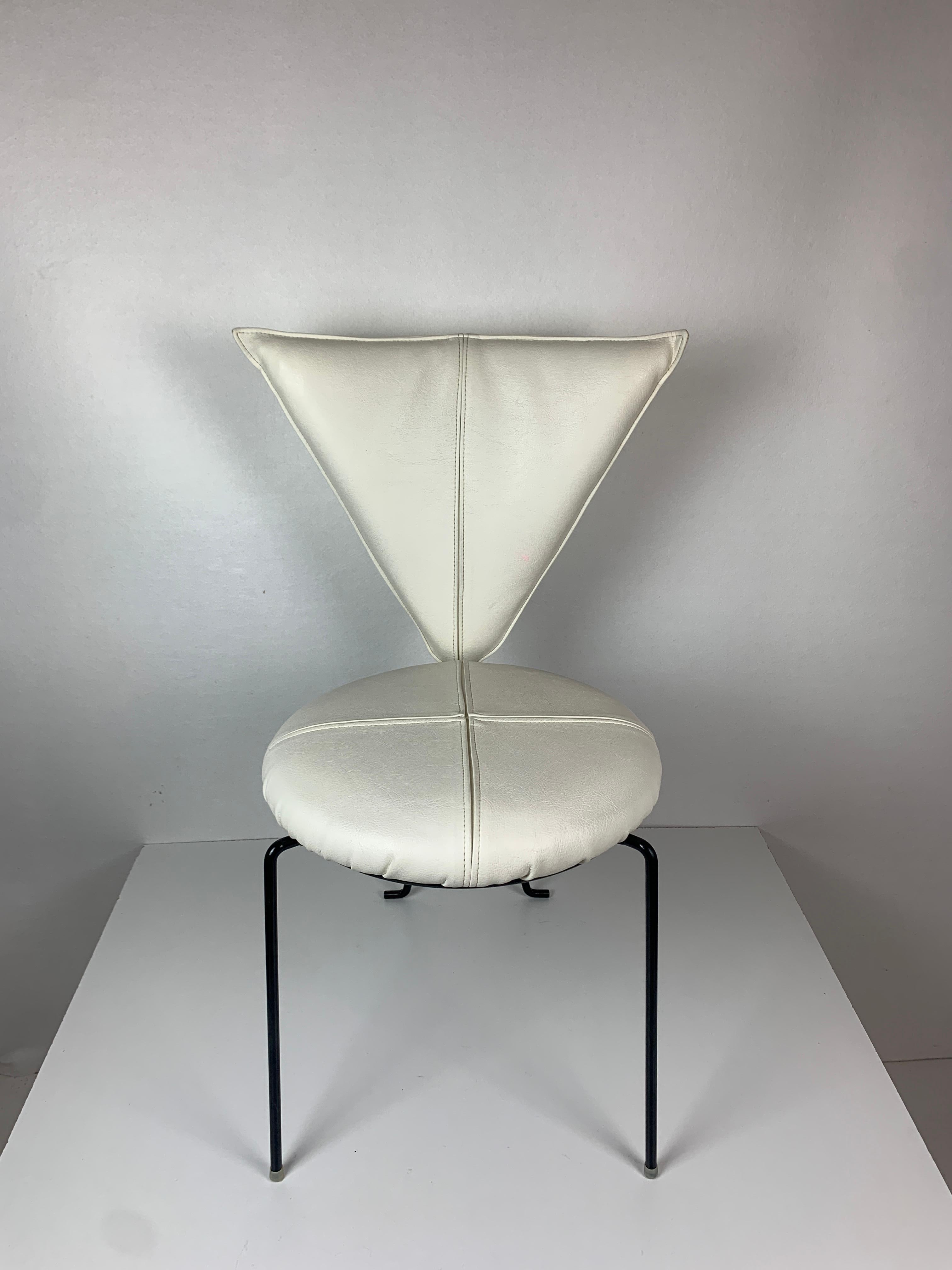 Metallo Set di 8 + 1 sedie da pranzo postmoderne in stile Memphis, anni '80, di Lübke in vendita