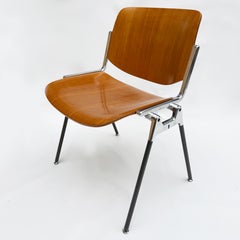 Lot de 8 10 12 chaises de salle à manger empilables Giancarlo Piretti DSC 106 Oak par Castelli