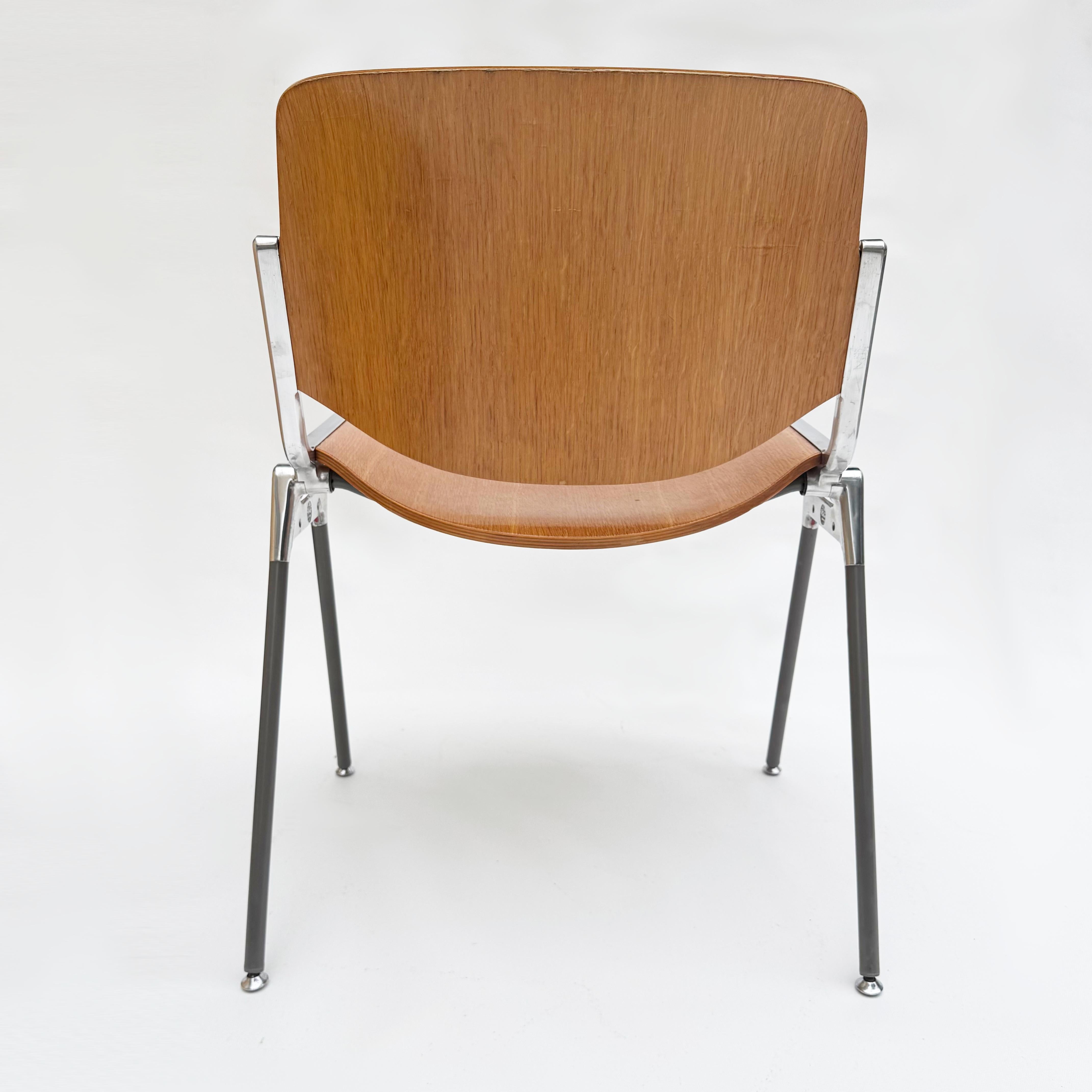 Late 20th Century Set of 8 10 12 Giancarlo Piretti DSC 106 Oak Stacking Dining Chairs by Castelli For Sale