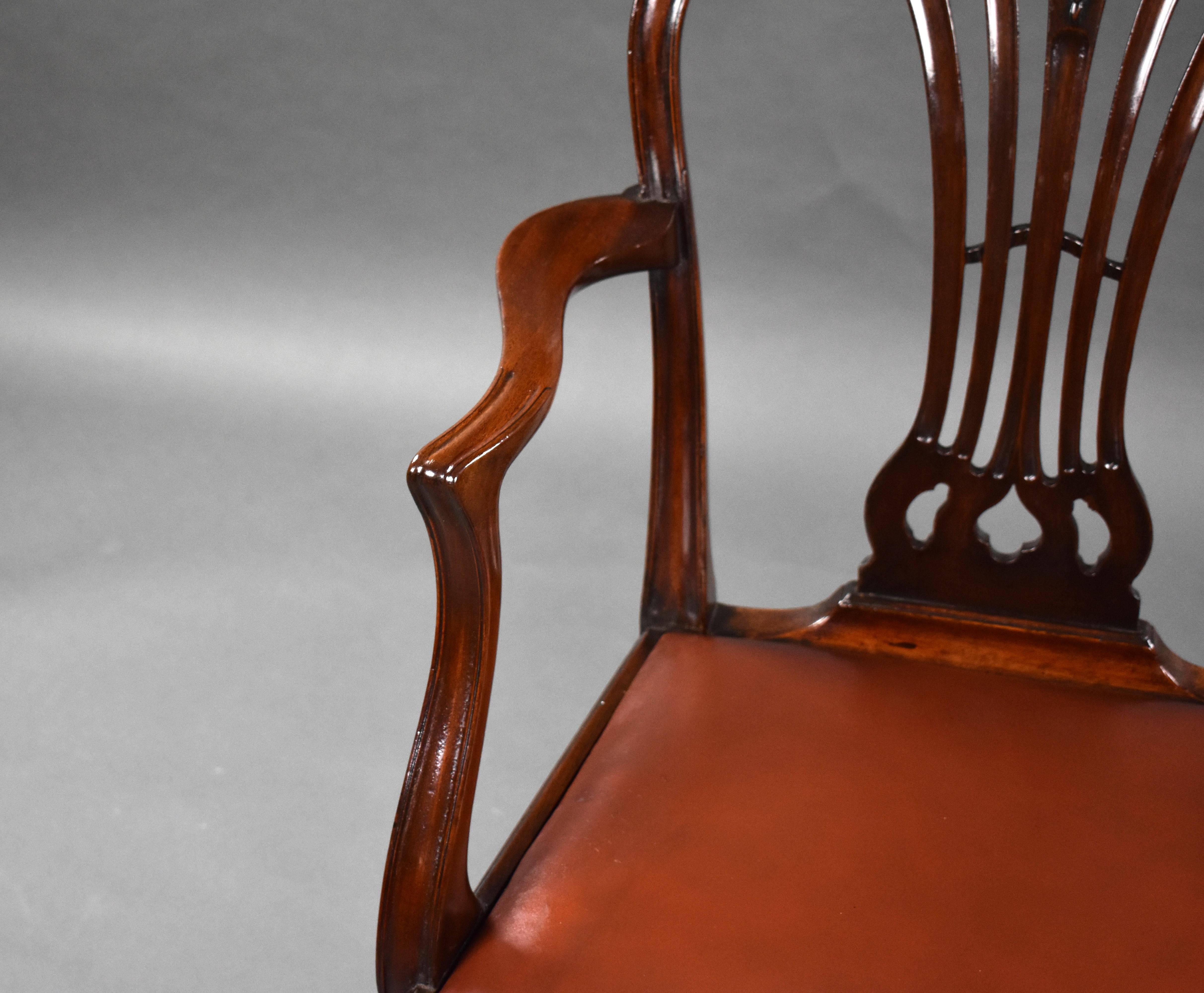 Set of 8 18th Century George III Mahogany Dining Chairs 3