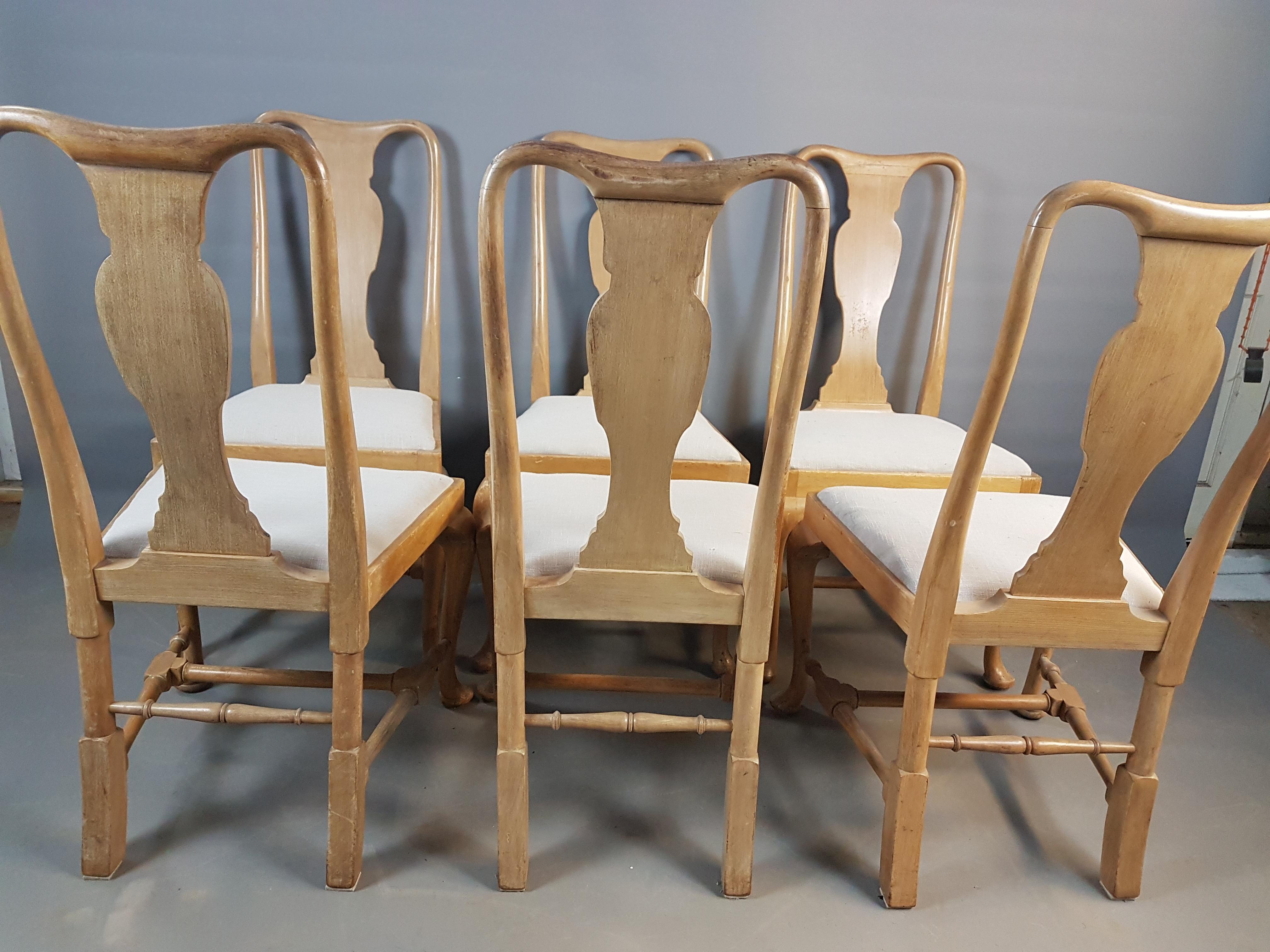 Set of 8 1920s Pale Mahogany Dining Chairs For Sale 5
