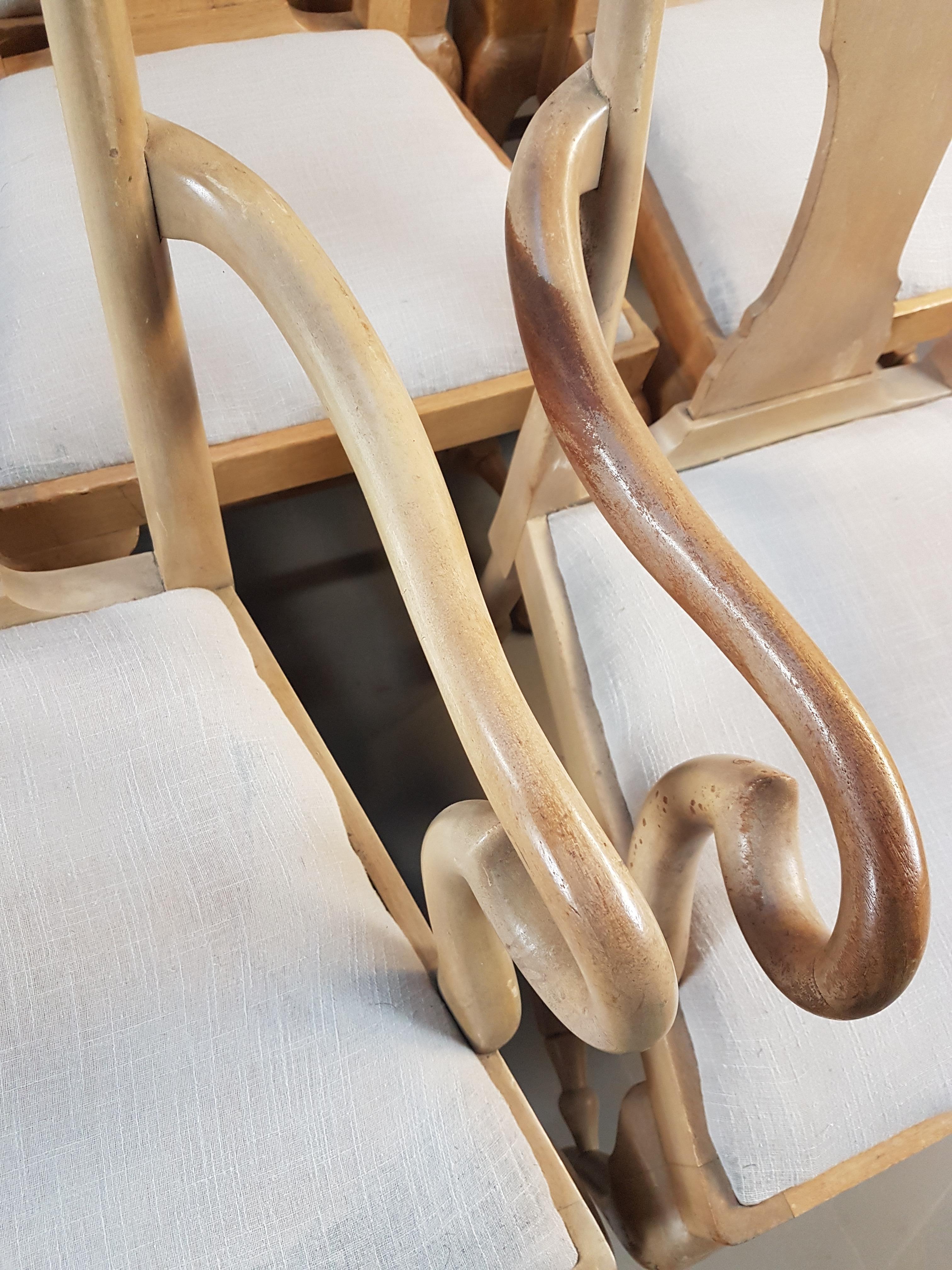 Patinated Set of 8 1920s Pale Mahogany Dining Chairs For Sale