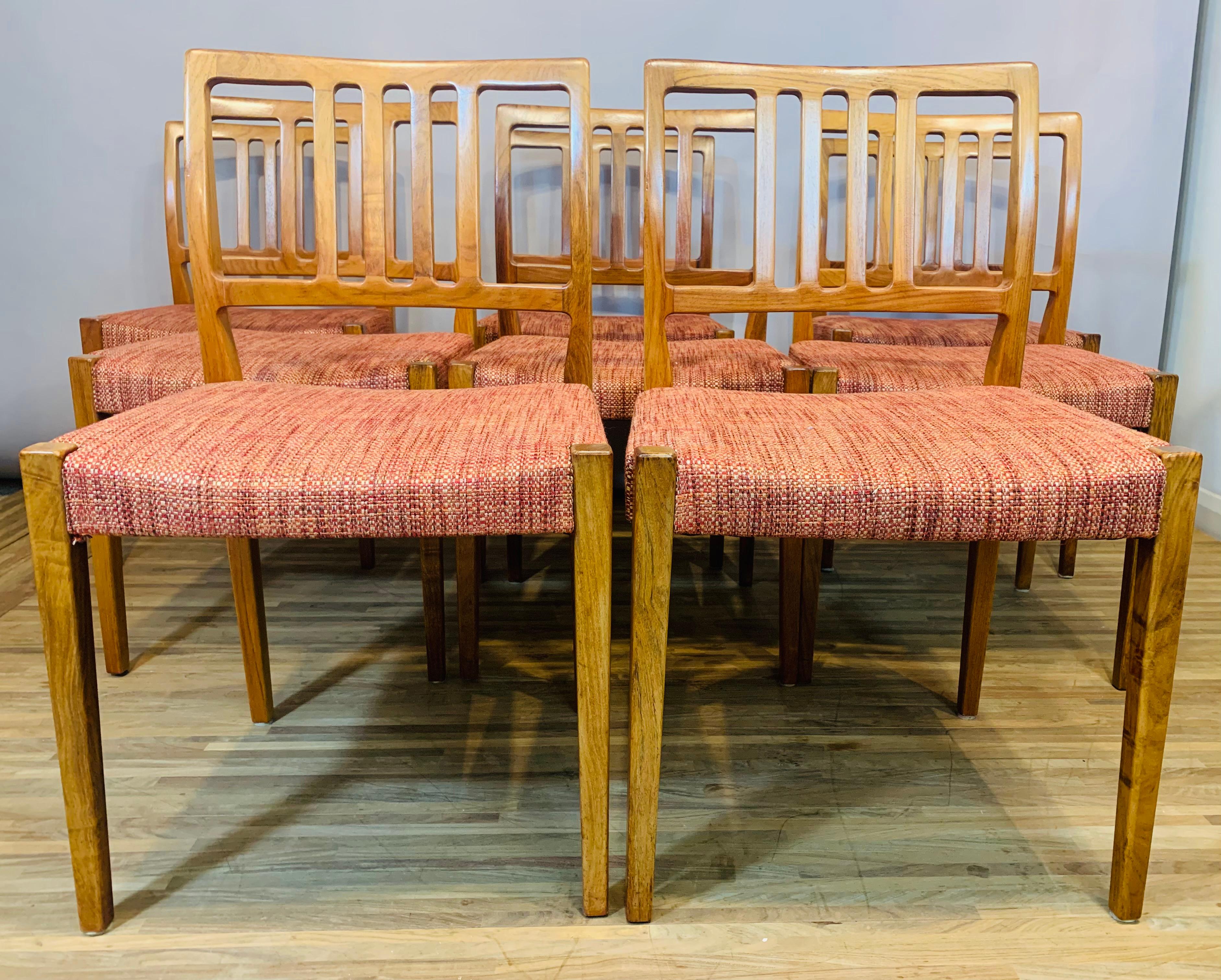 20th Century Set of 8 1960s Danish Mid-Century Dyrlund Rosewood Dining Chairs