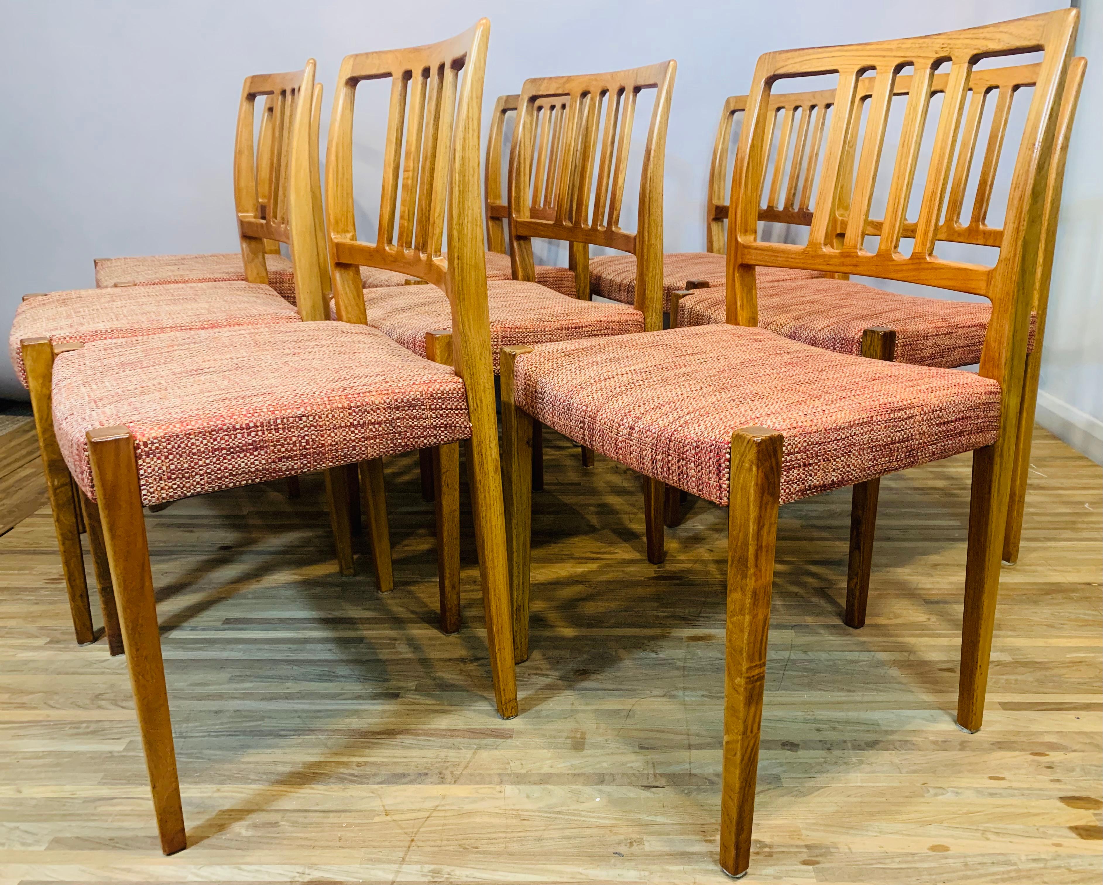 Set of 8 1960s Danish Mid-Century Dyrlund Rosewood Dining Chairs 3