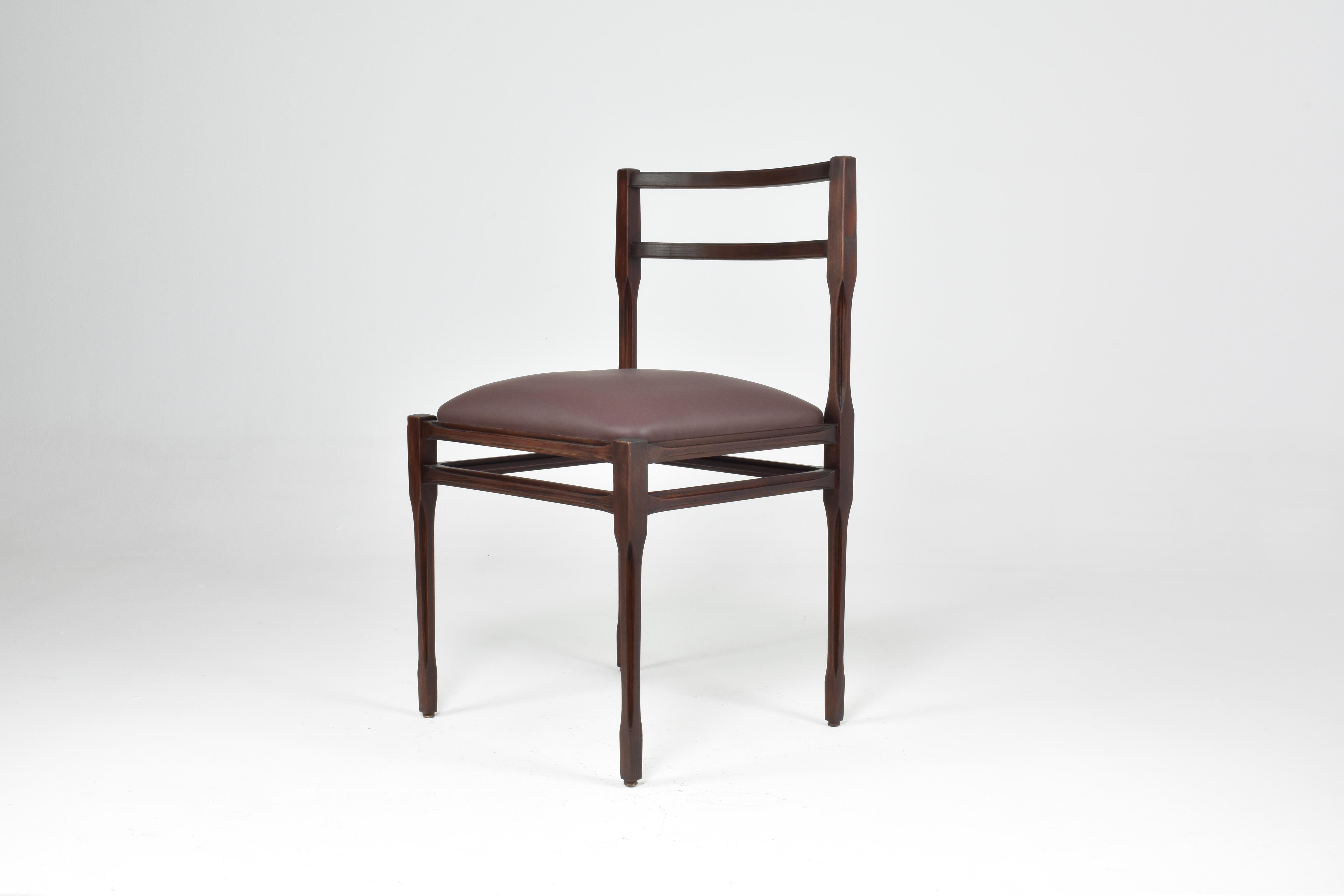 Set of 8 1970s Italian Leather & Wooden Dining Chairs in the Style of Stildomus For Sale 6