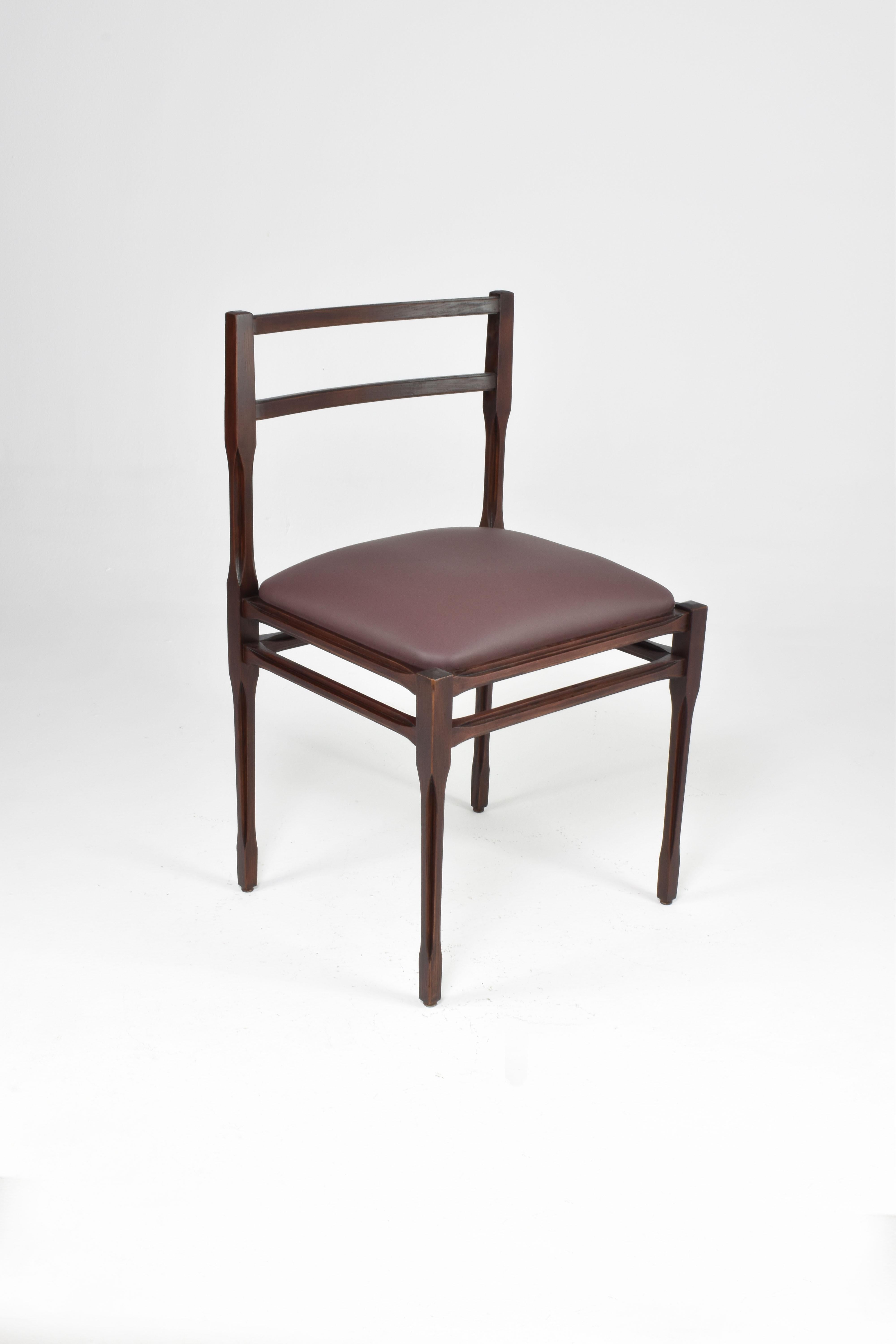 Set of 8 1970s Italian Leather & Wooden Dining Chairs in the Style of Stildomus For Sale 1