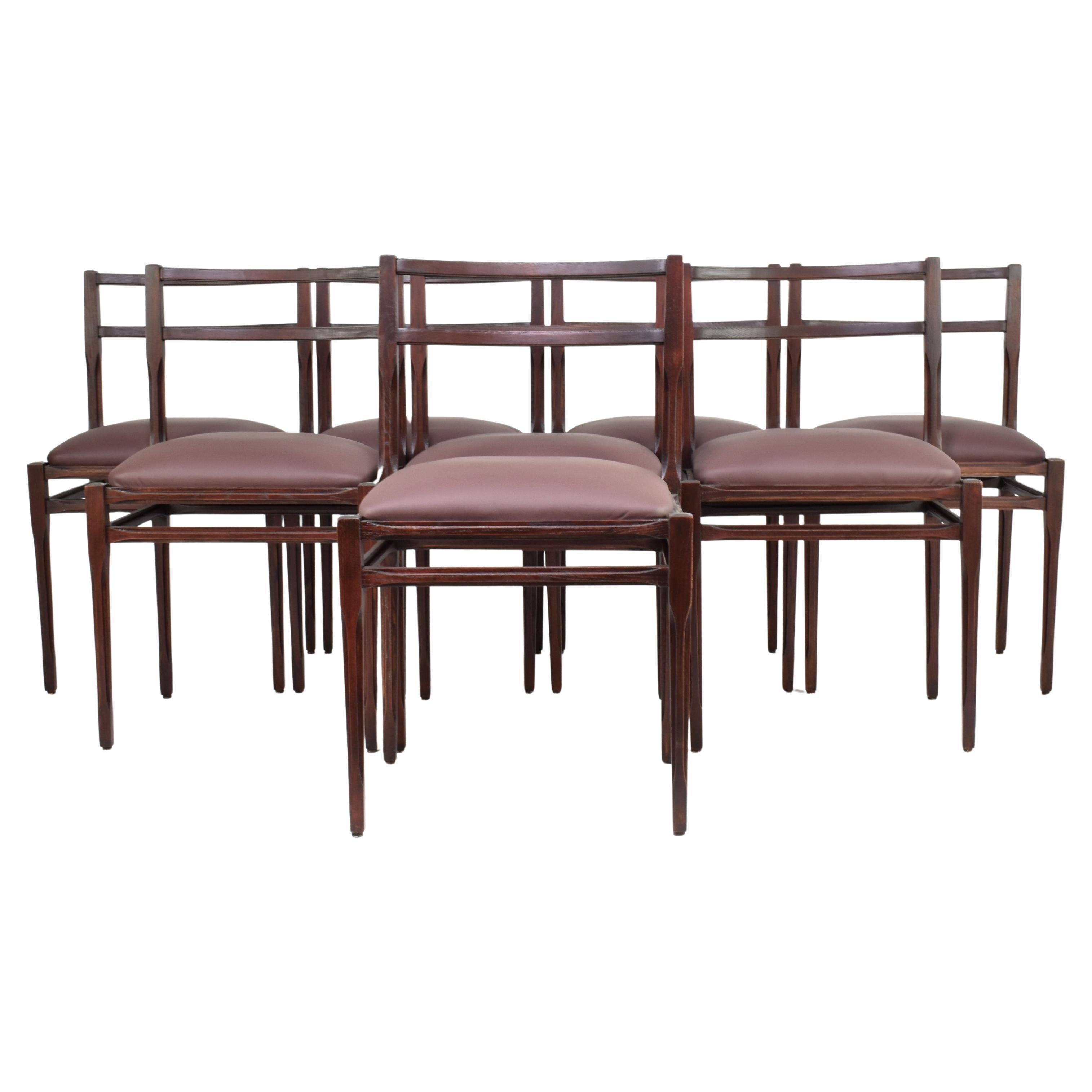 Set di 8 sedie da pranzo italiane in pelle e legno degli anni '70 nello stile di Stildomus