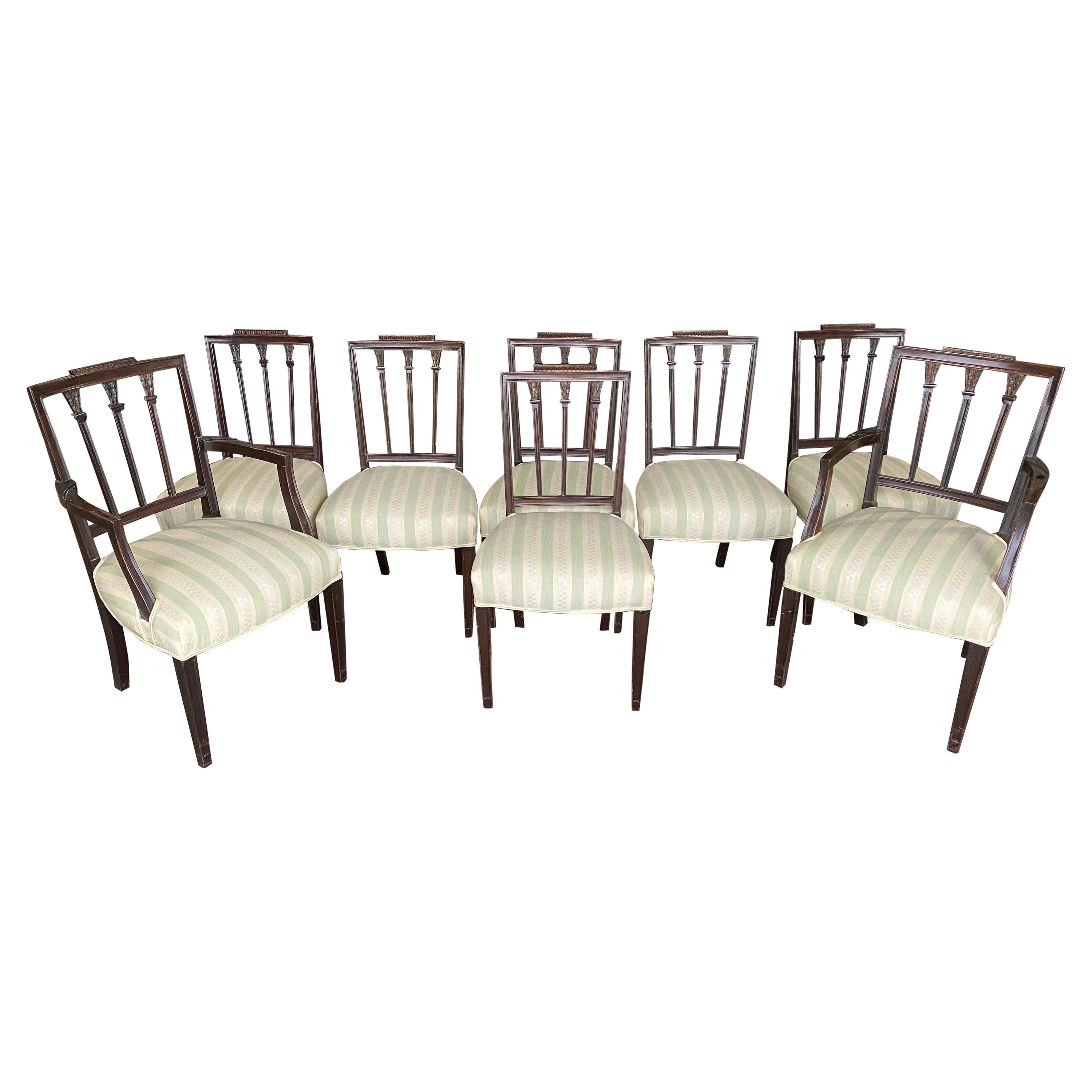 Conjunto de 8 sillas de comedor inglesas de caoba del siglo XIX
