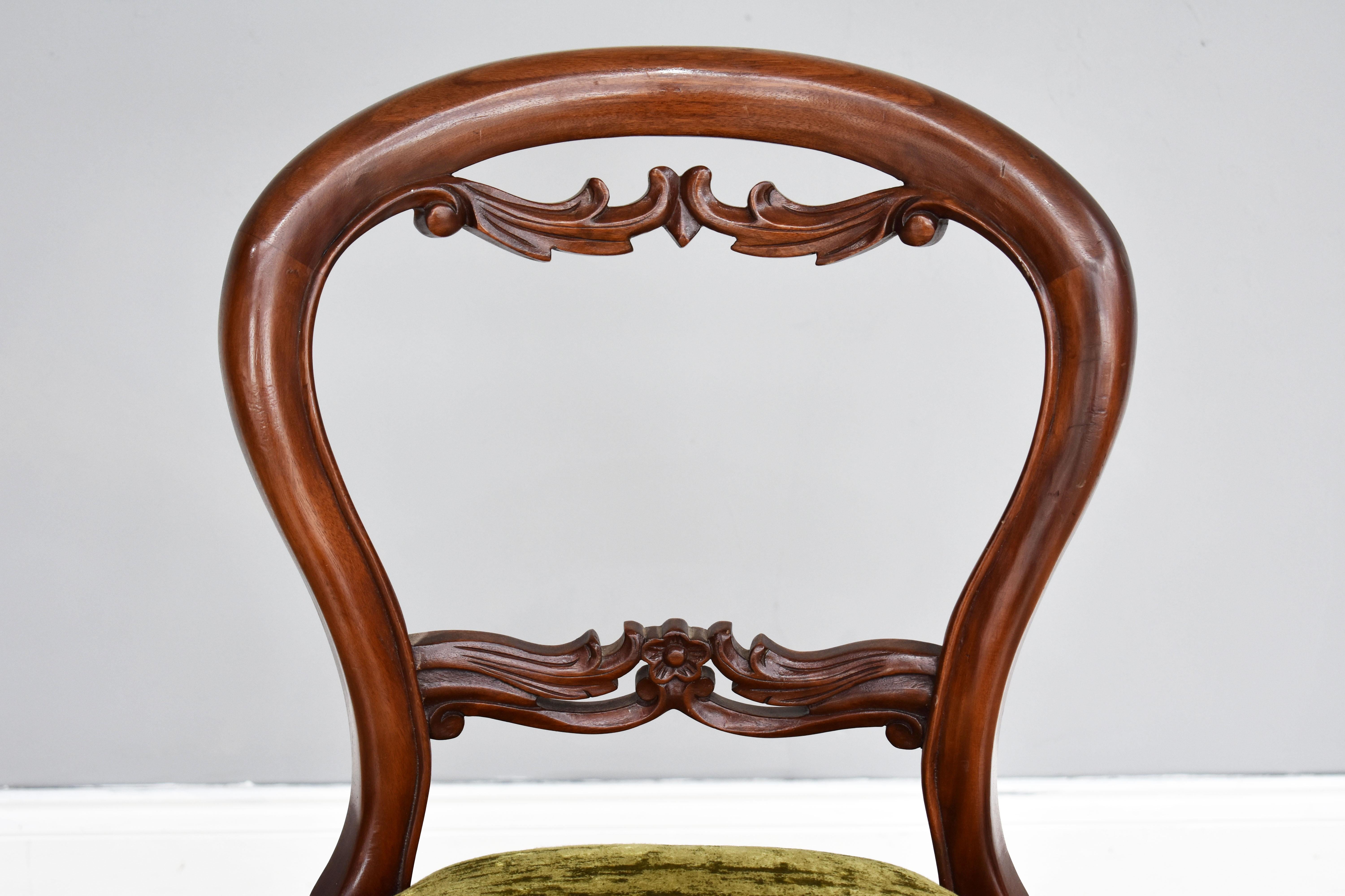 Set of 8 19th Century English Victorian Mahogany Dining Chairs 1
