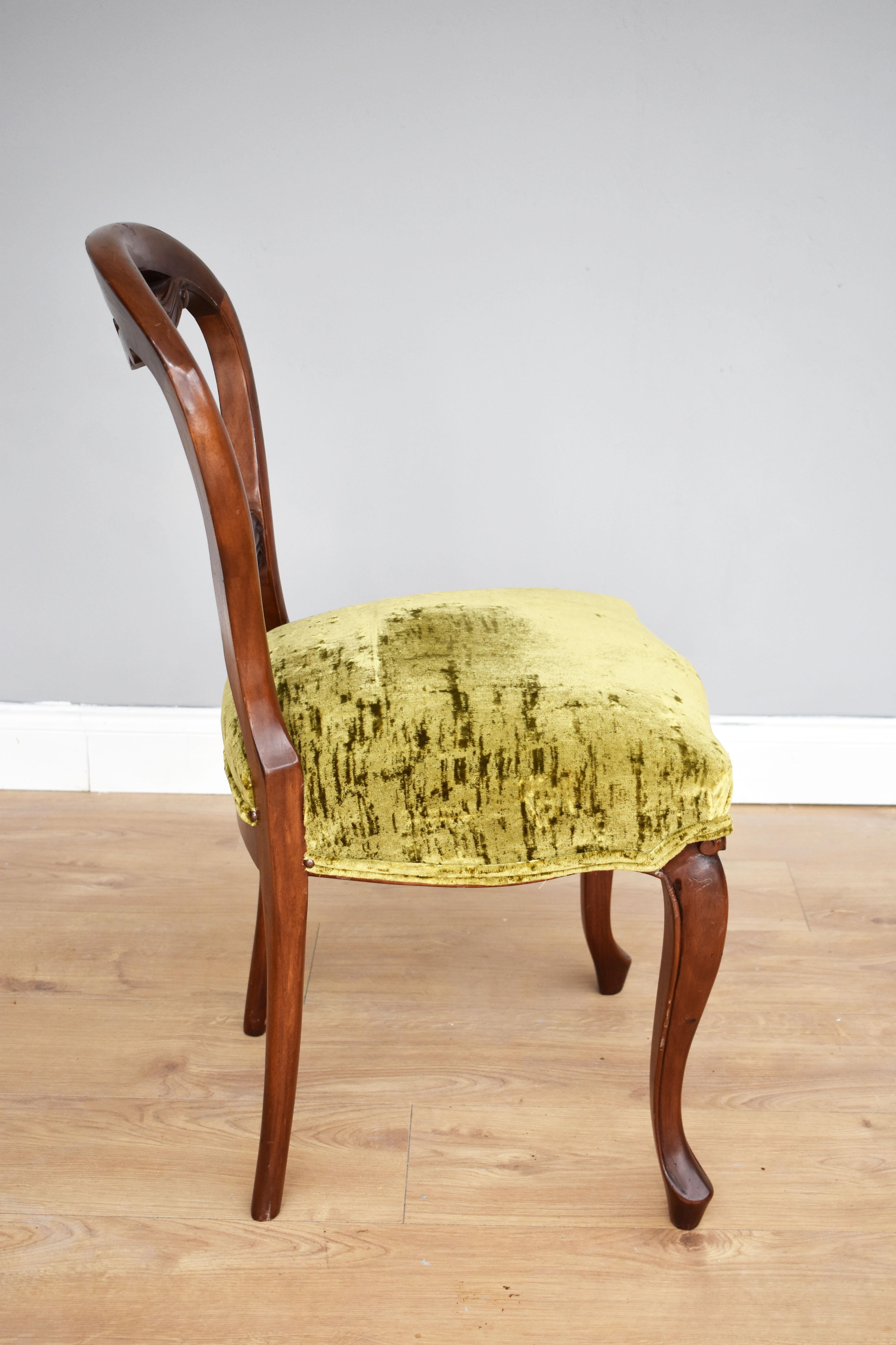 Set of 8 19th Century English Victorian Mahogany Dining Chairs 3