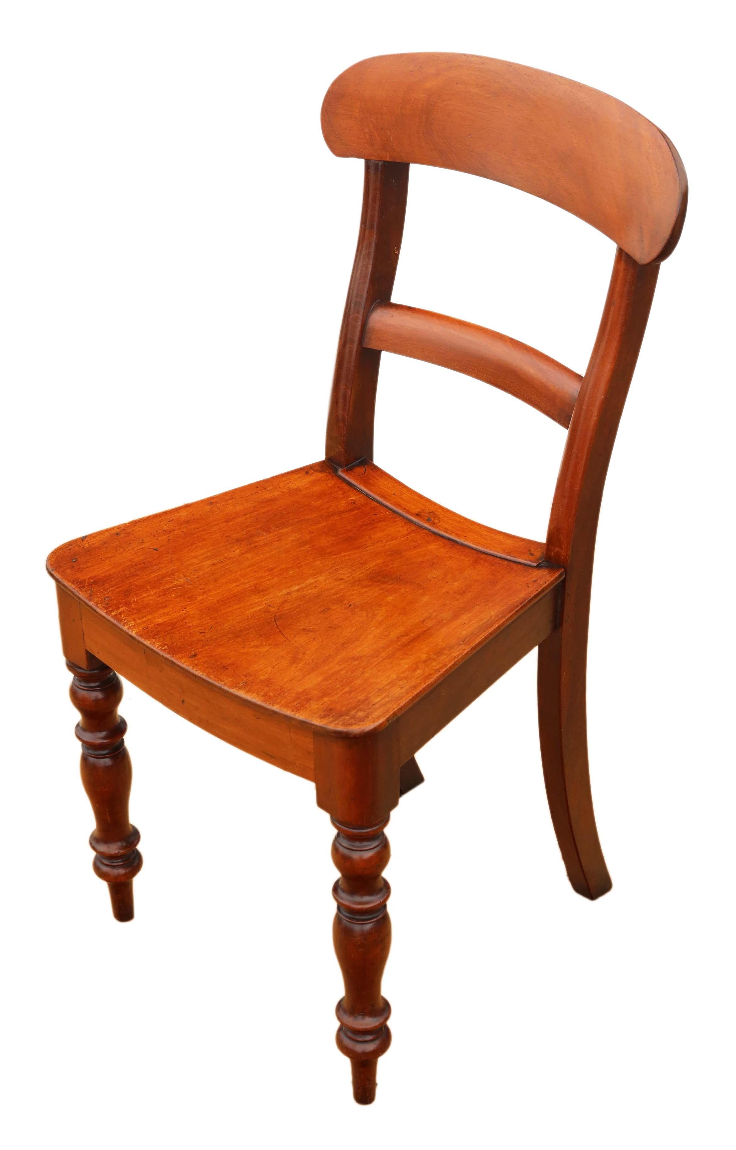 Satz von 8 Mahagoni-Esszimmerstühlen aus dem 19. Jahrhundert – antike Qualität im Angebot 1