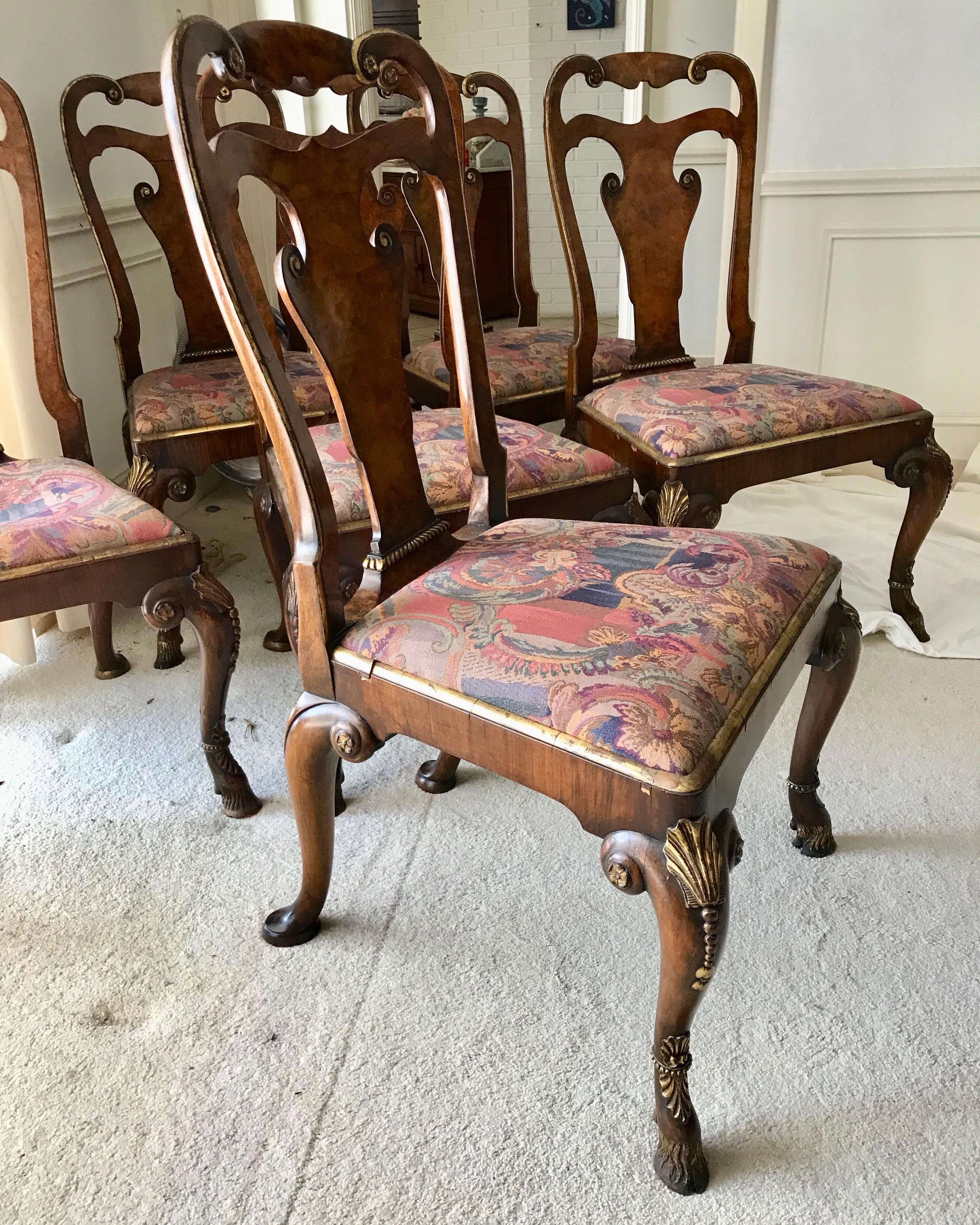 Ensemble de 8 chaises de salle à manger de style Queen Anne du 19ème siècle Bon état - En vente à West Palm Beach, FL