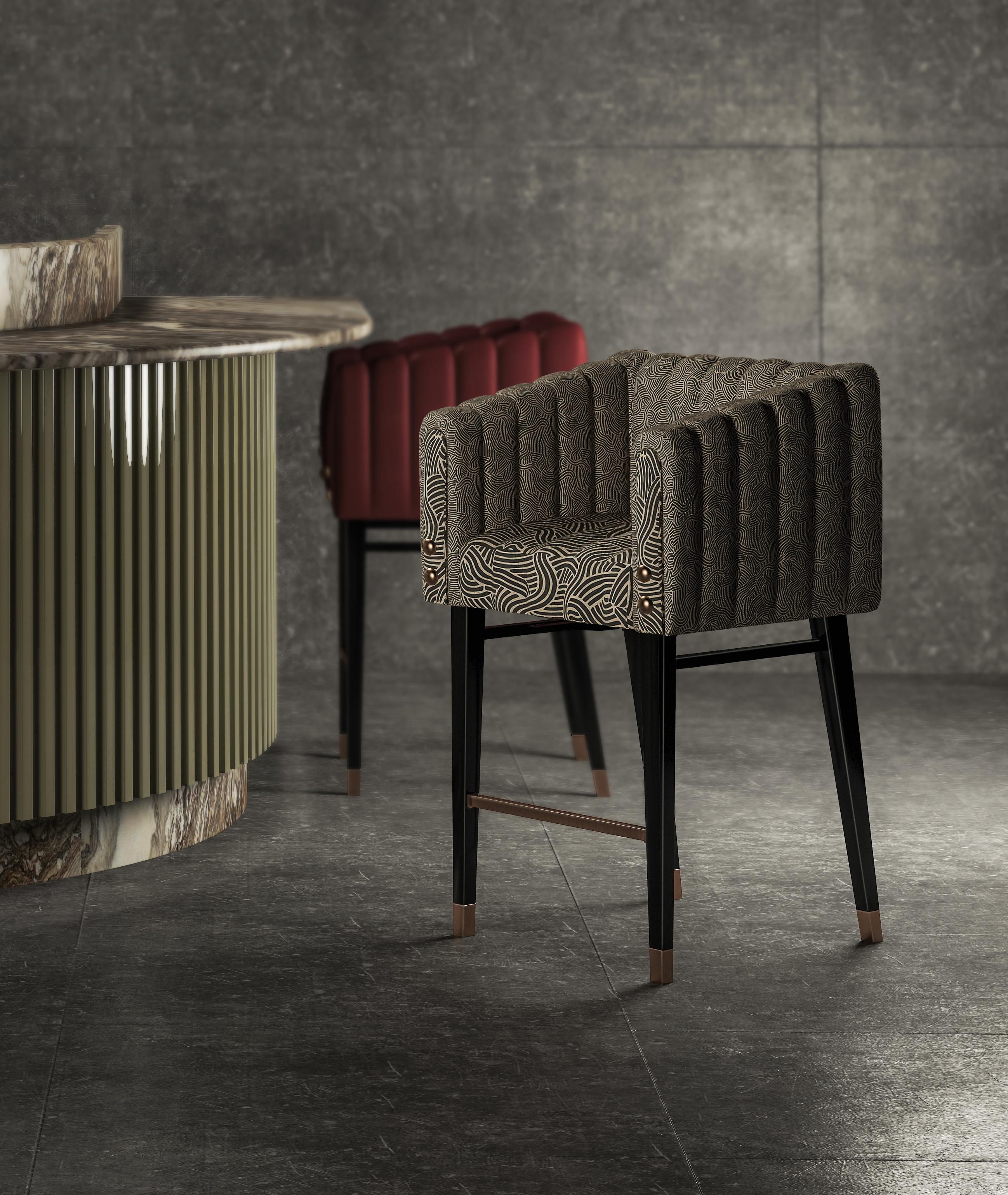 Set de 8 21st Century Leather Inglewood  Chaise de bar en Wood par Porus Studio en vente 3