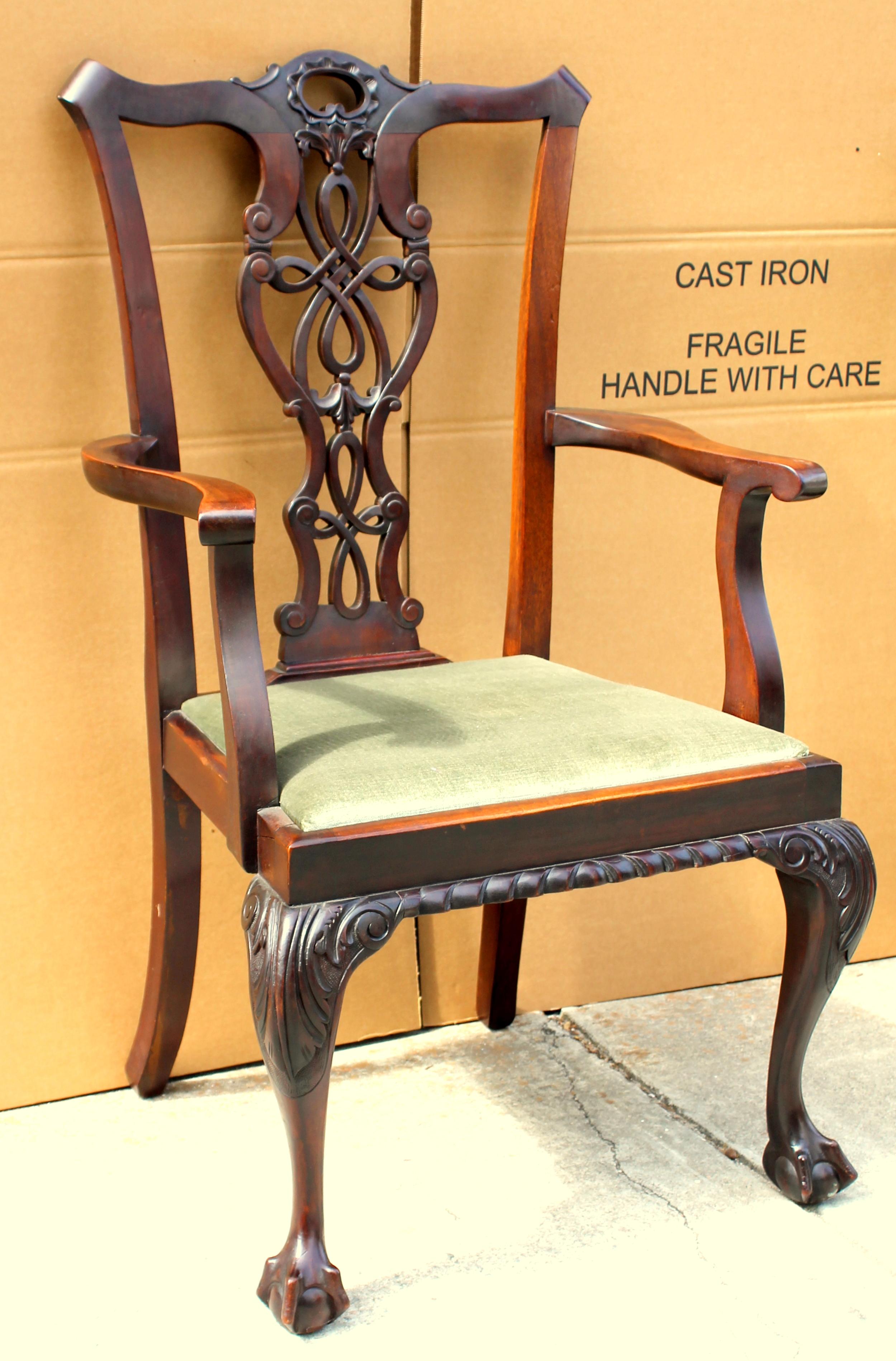 19th Century Set of 8 '6+2' Antique English Solid Mahogany Chippendale Style Dining Chairs