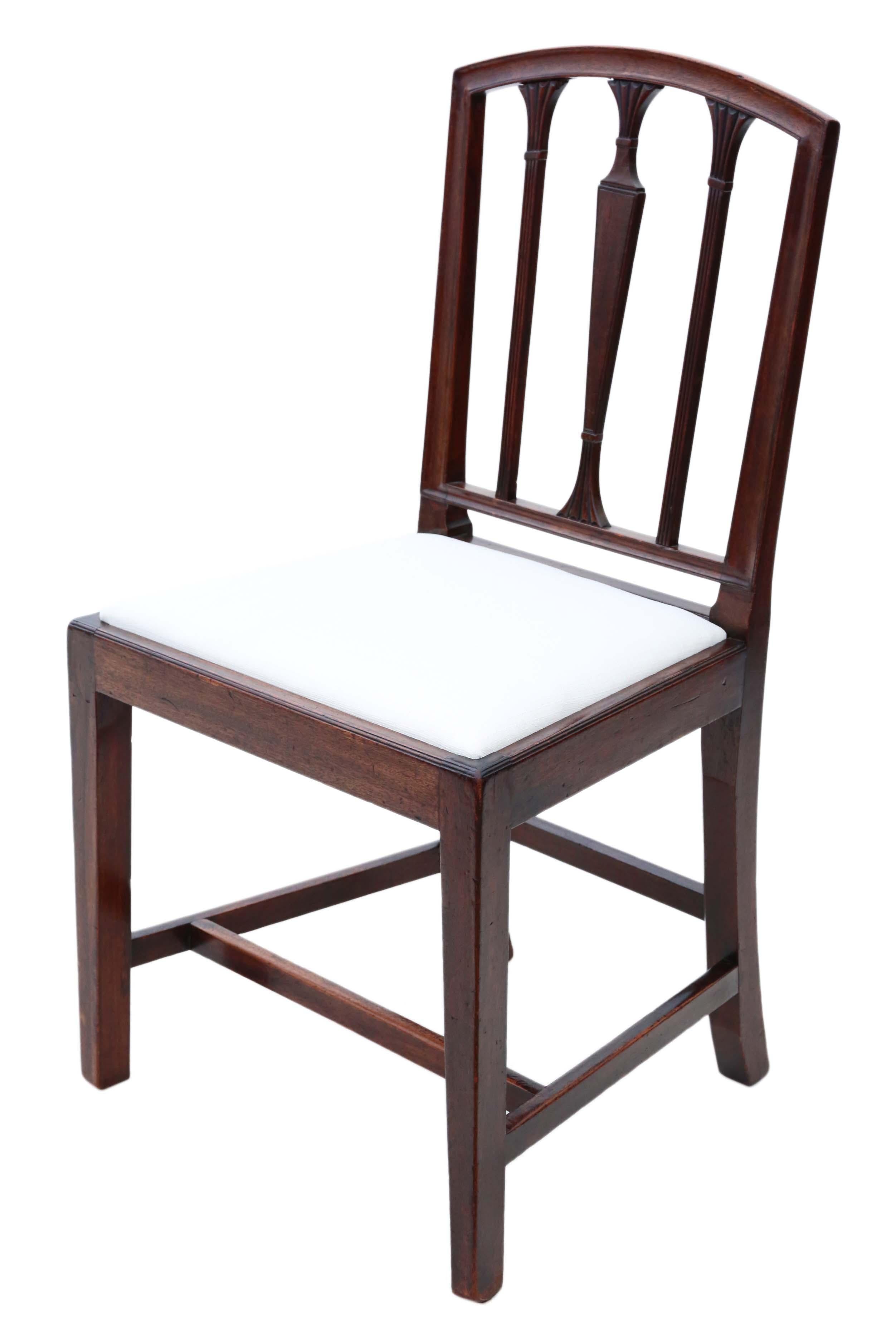 Set of 8 ‘6+2)’ Georgian Mahogany Dining Chairs 6