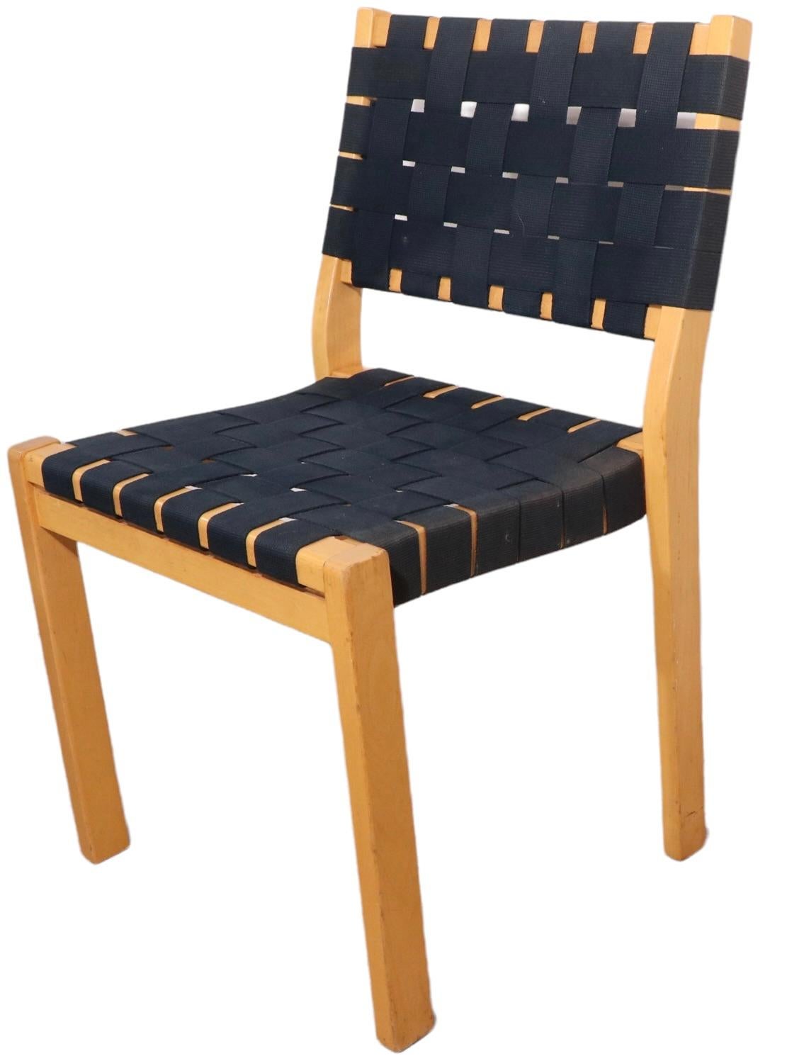 20th Century Set of 8 Aalto 611 Dining Chairs by Artek for ICF