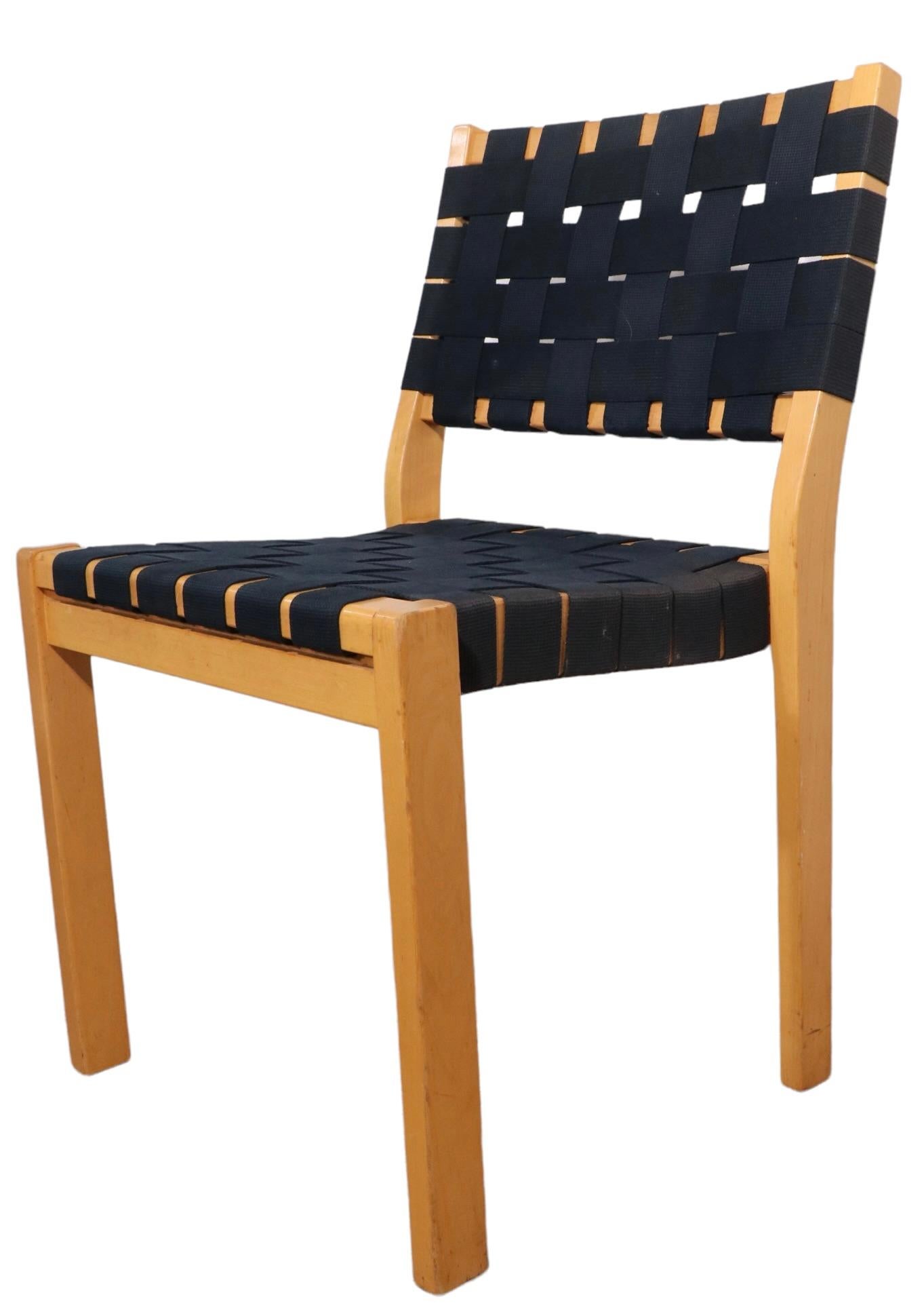 Fabric Set of 8 Aalto 611 Dining Chairs by Artek for ICF