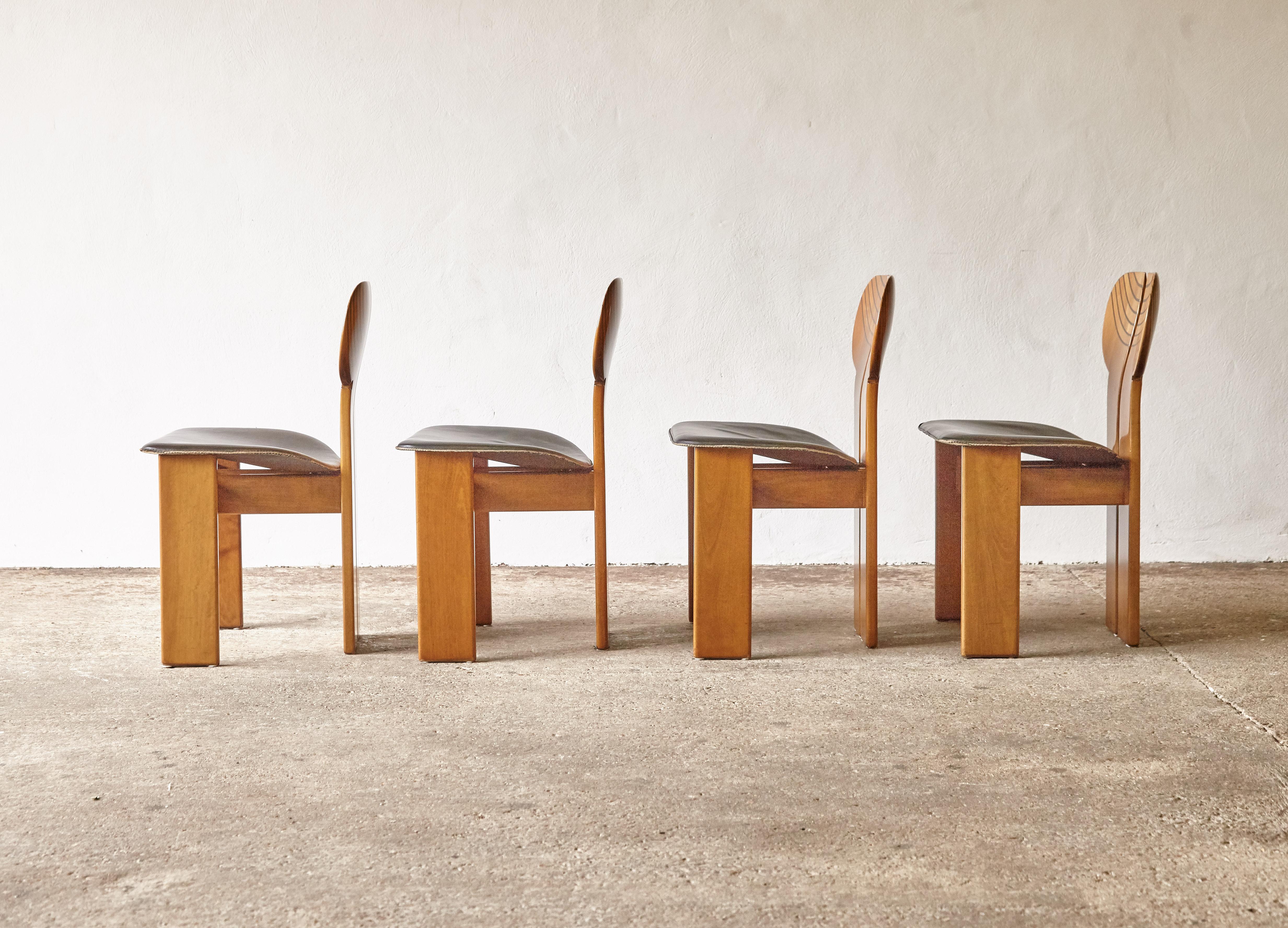 Set of 8 Africa Chairs, Afra & Tobia Scarpa, Maxalto Artona Series, Italy, 1970s 9