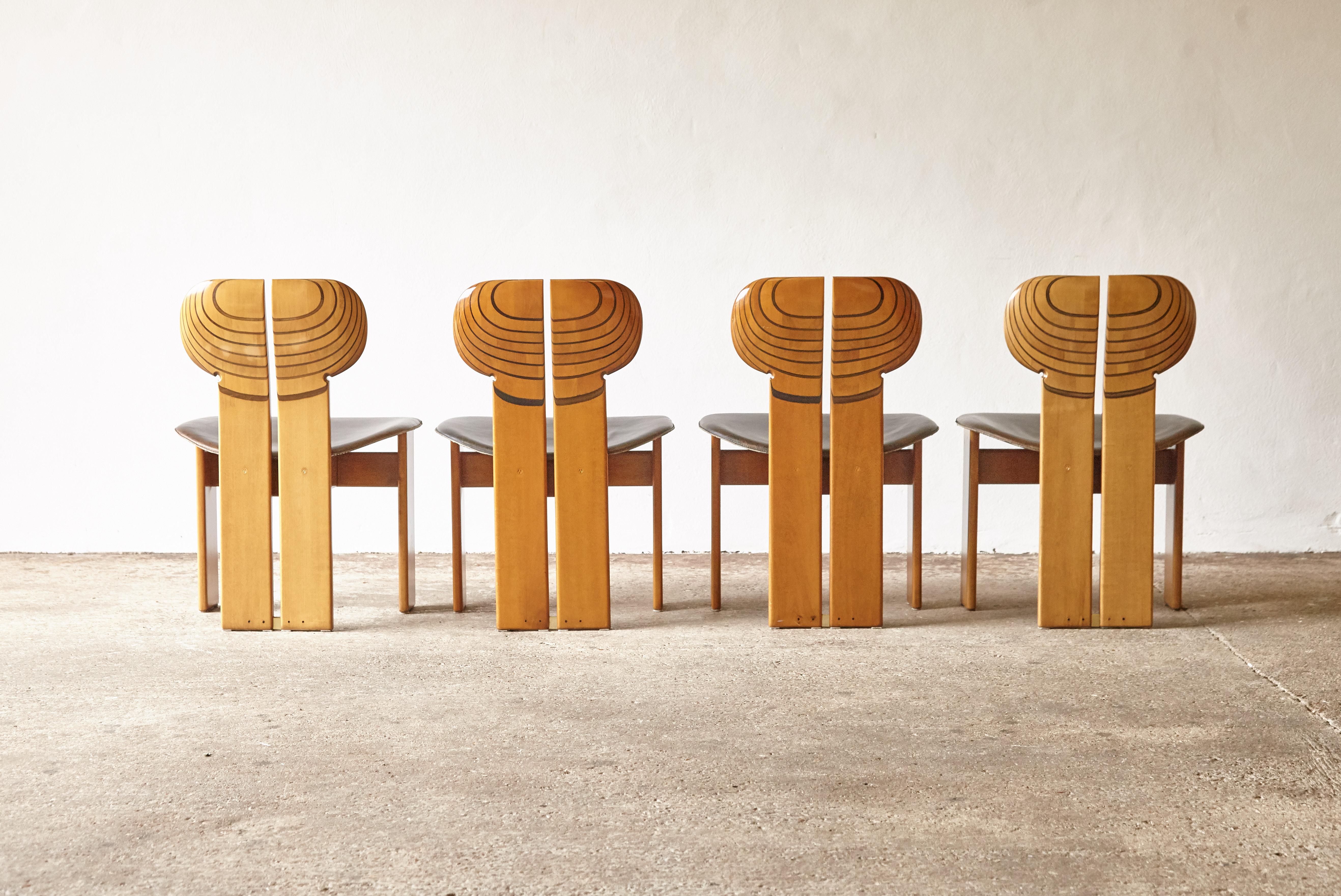 Set of 8 Africa Chairs, Afra & Tobia Scarpa, Maxalto Artona Series, Italy, 1970s 10