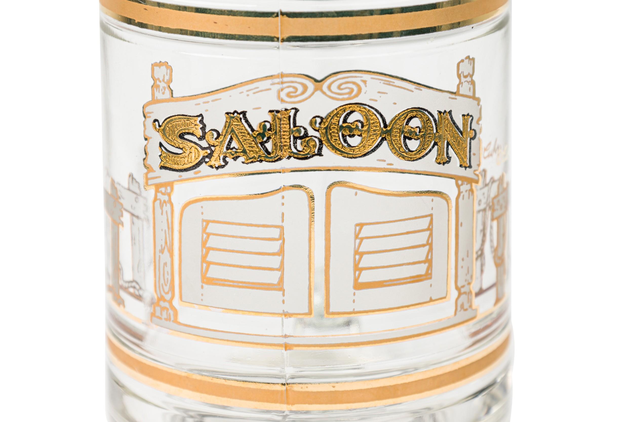 Juego de 8 jarras de cerveza americanas de cristal de mediados de siglo con adornos dorados en Bueno estado para la venta en Queens, NY