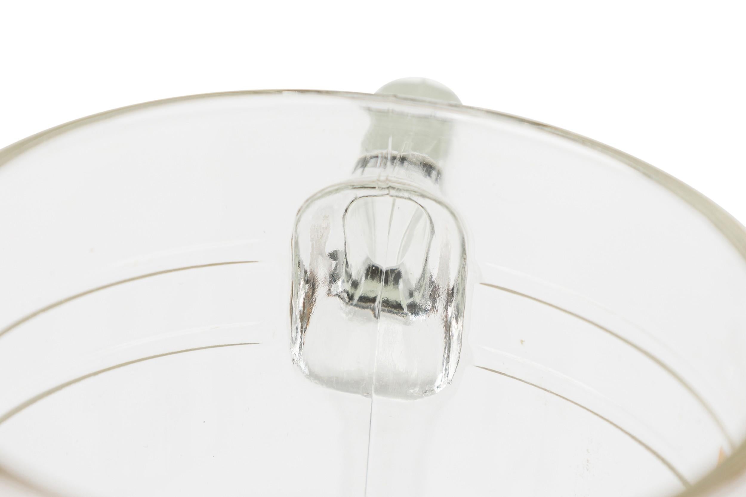 Juego de 8 jarras de cerveza americanas de cristal de mediados de siglo con adornos dorados siglo XX en venta