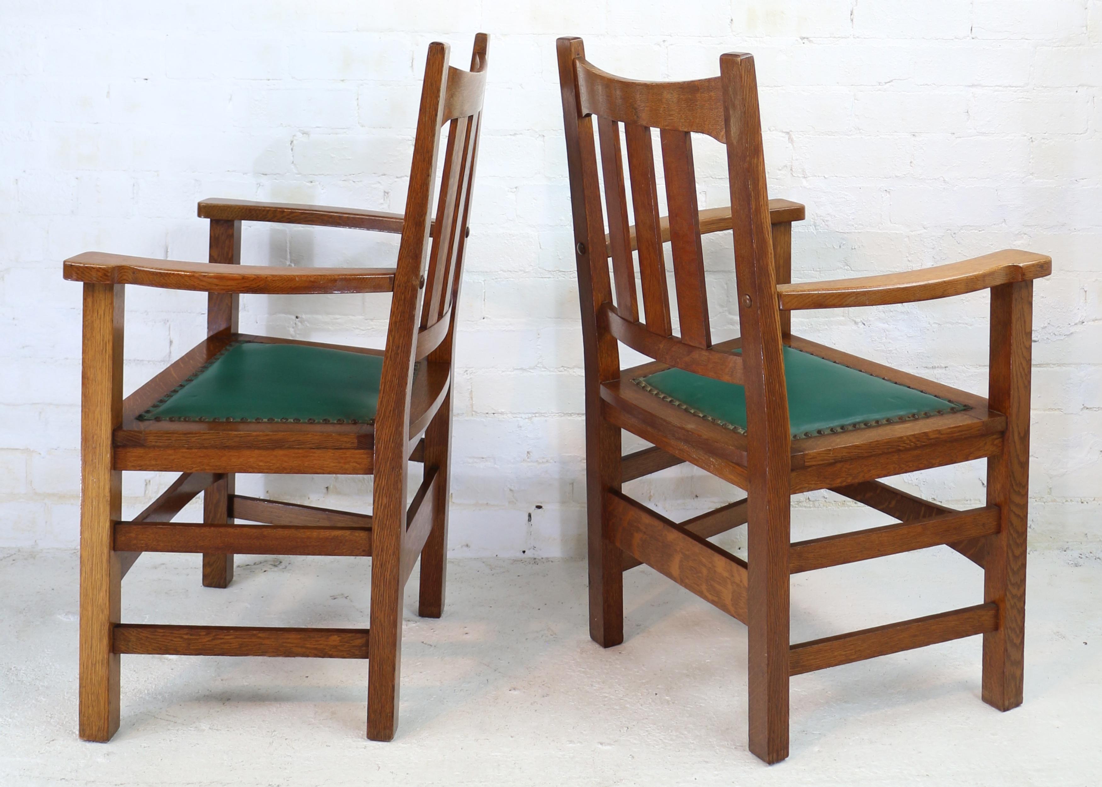 Set of 8 American Stickley Arts & Crafts Mission Oak Dining Chairs, circa 1900 7