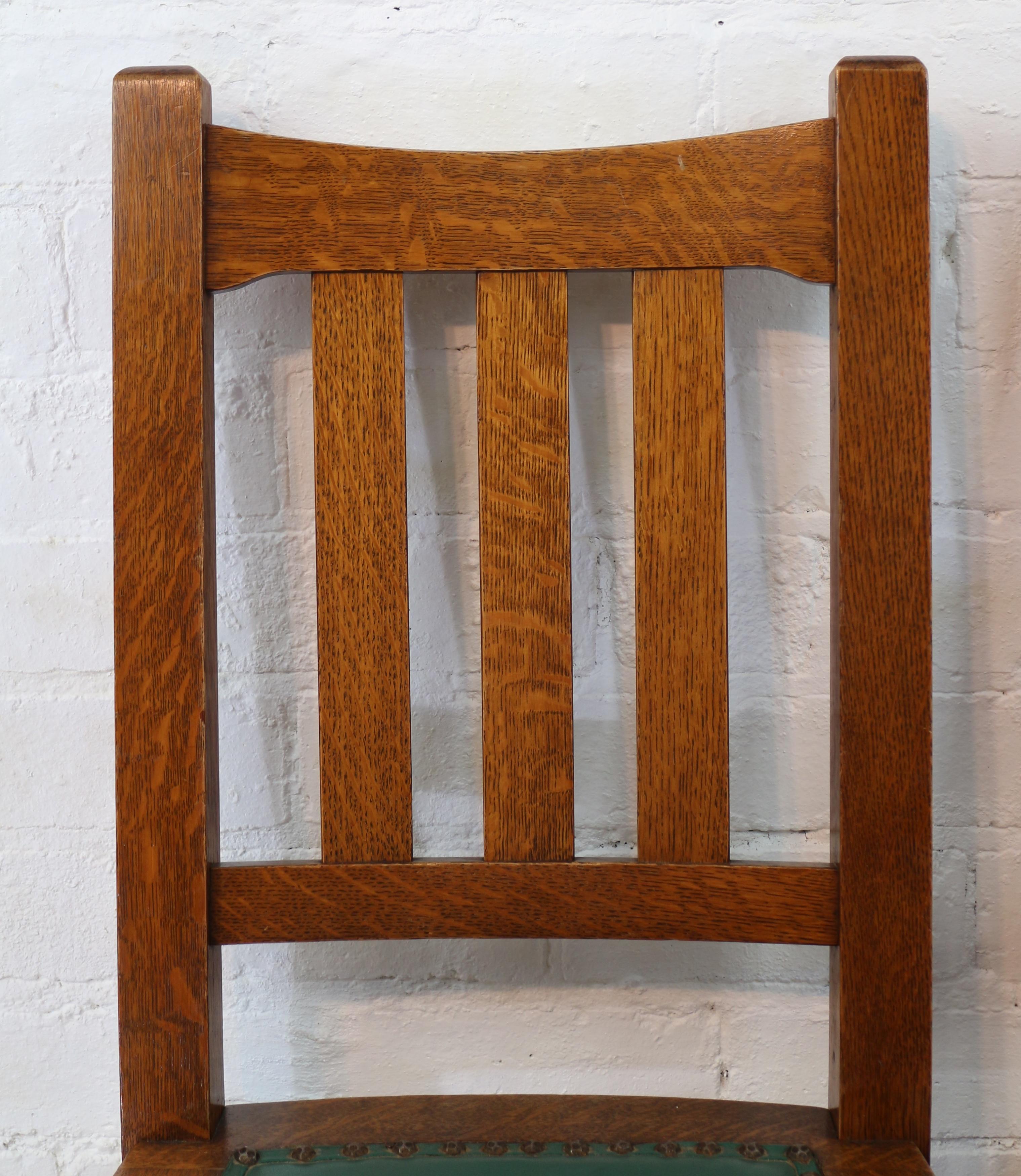 Set of 8 American Stickley Arts & Crafts Mission Oak Dining Chairs, circa 1900 2