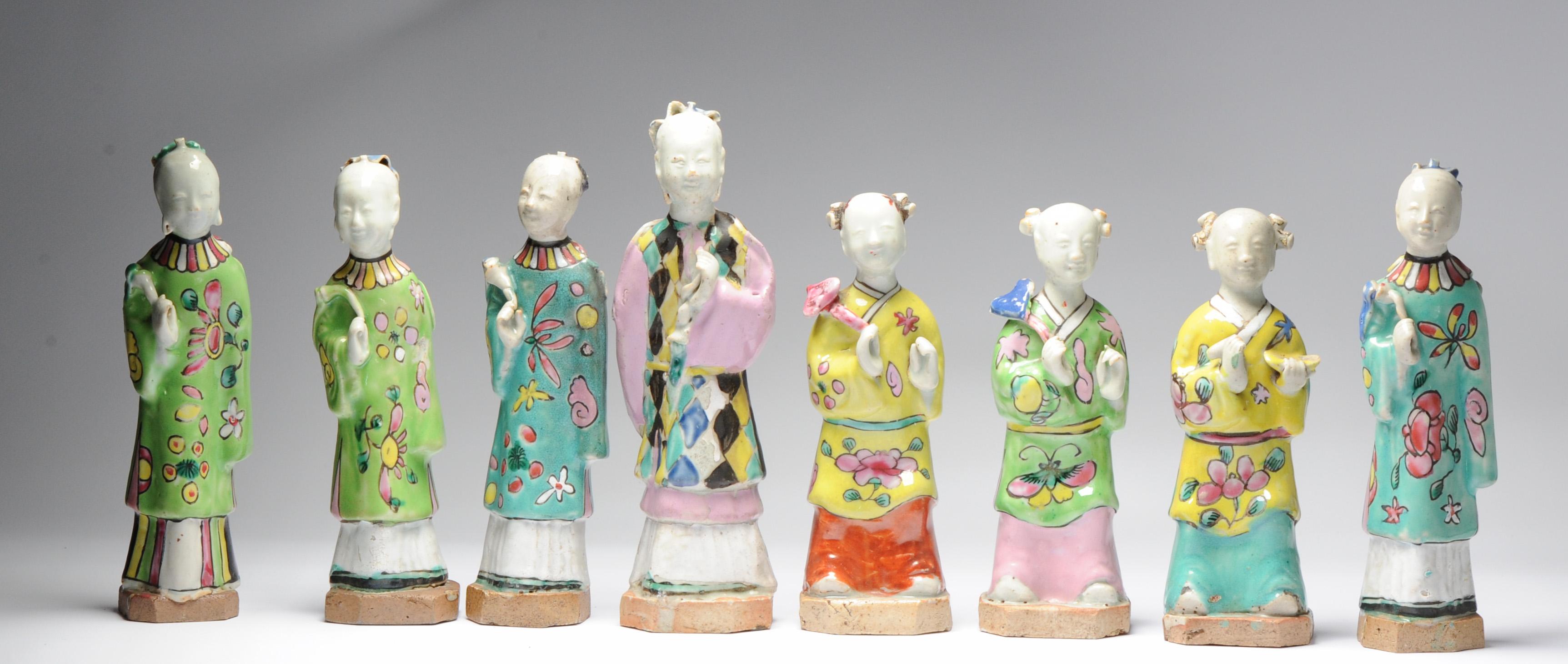 Set of 8# Antique Chinese Statue Porcelain Figures Qianlong/Jiaqing Period In Good Condition In Amsterdam, Noord Holland