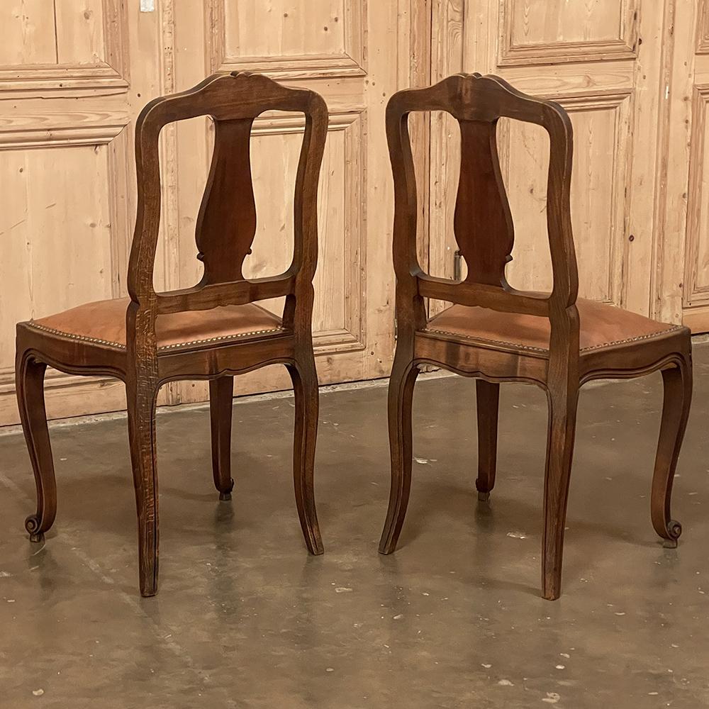 Ensemble de 8 chaises de salle à manger anciennes de style campagnard français incluant 2 fauteuils en vente 6