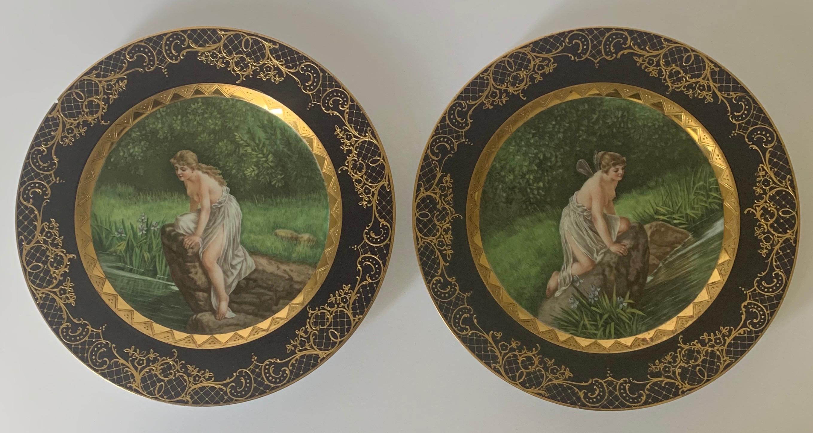 Neoclassical Set of 8 Antique Dresden Cabinet Plates
