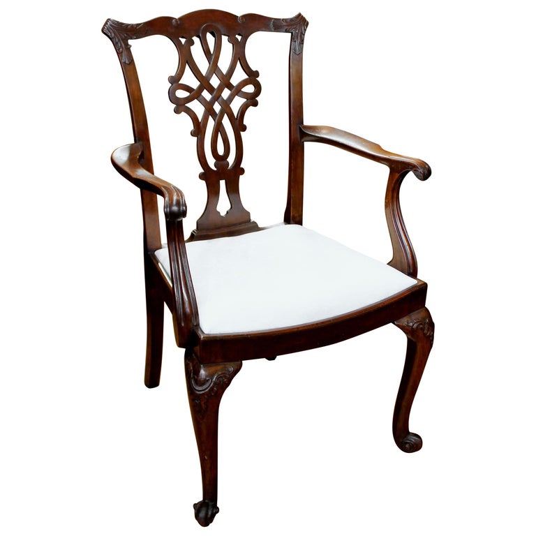 Set of 8 Antique English Hand Carved Mahogany Chippendale Style Dining Chairs at 1stDibs