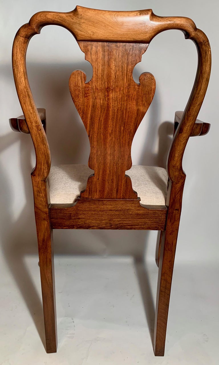 Set of 8 Antique English Queen Anne Burl Walnut Dining Chairs For Sale 1