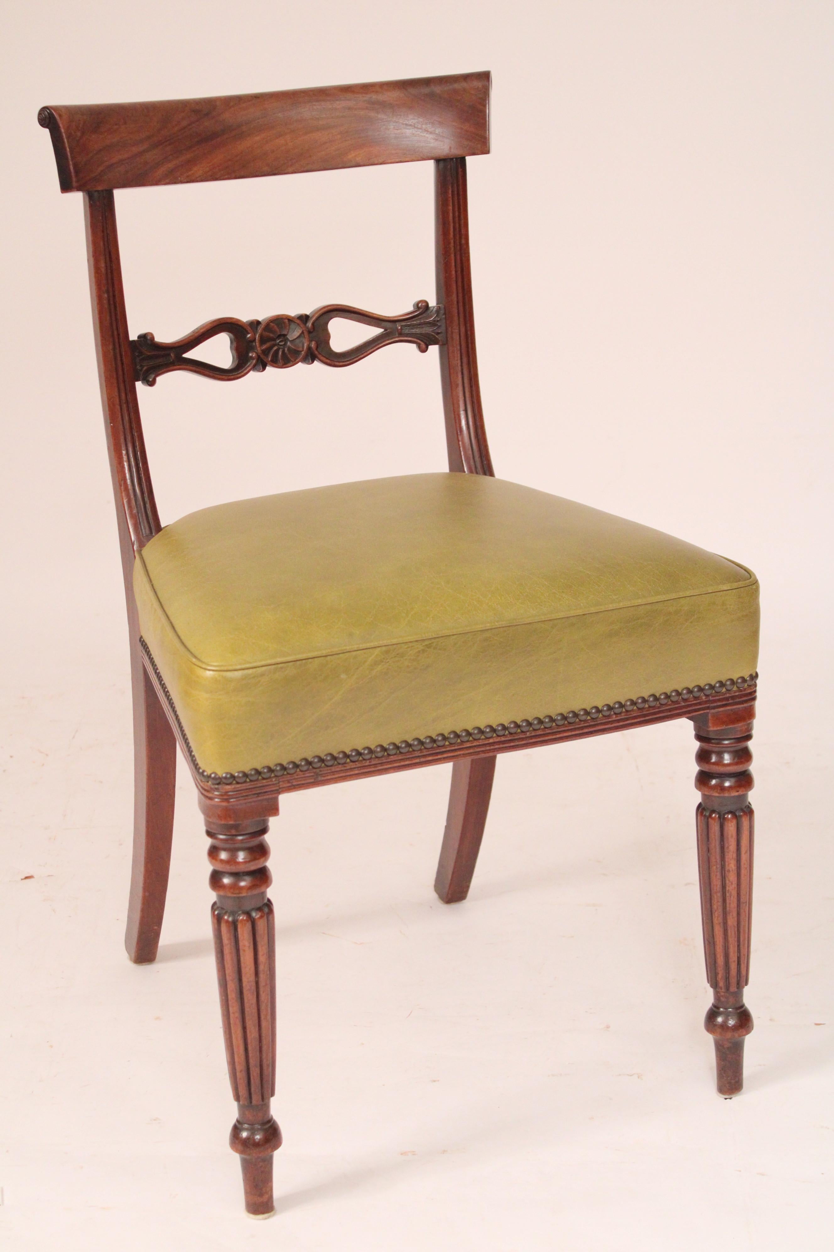 Set of 8 Antique English Regency Style Dining Room Chairs In Good Condition In Laguna Beach, CA
