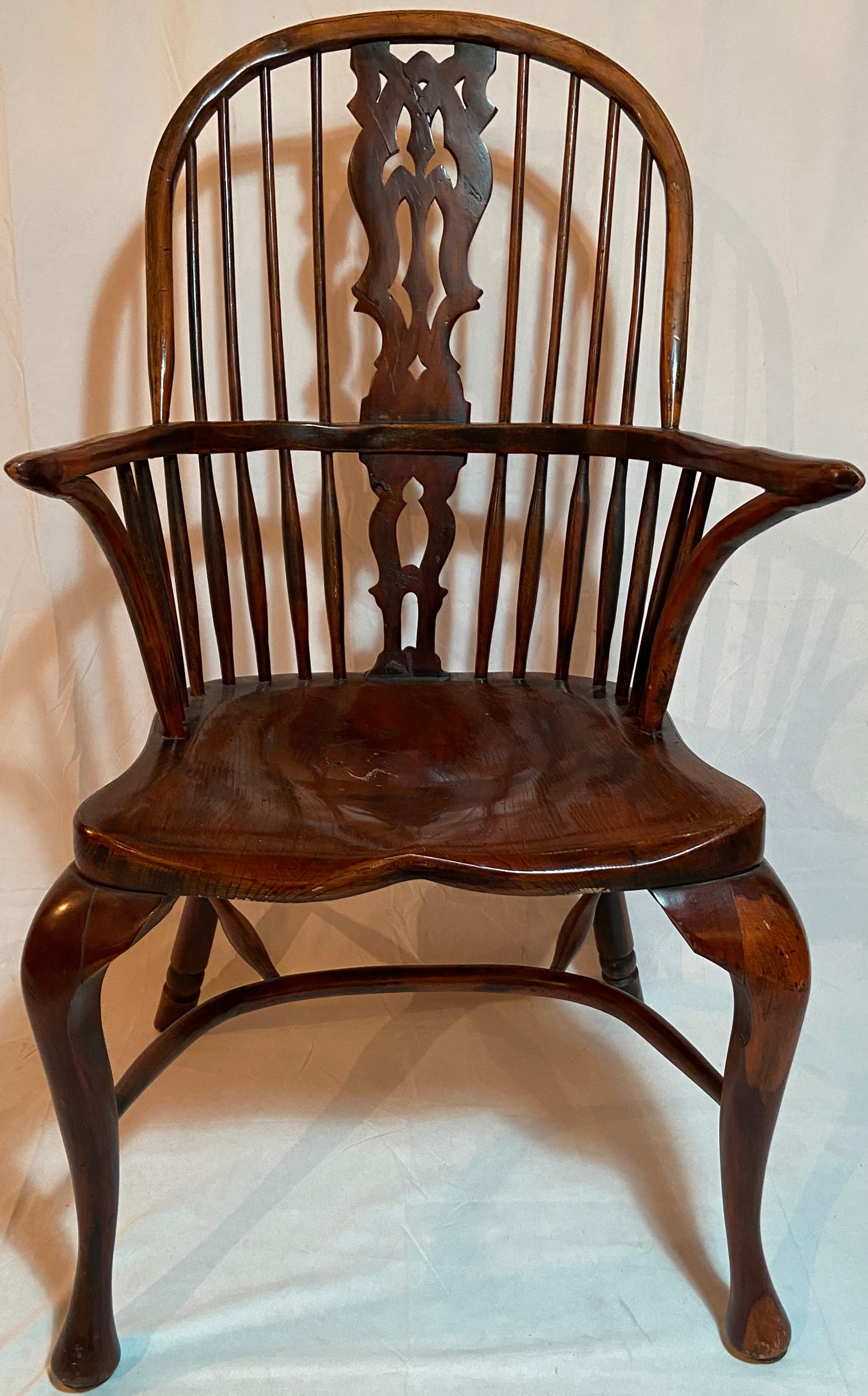 Set of 8 Antique English Windsor dining chairs, circa 1920's-1940's.