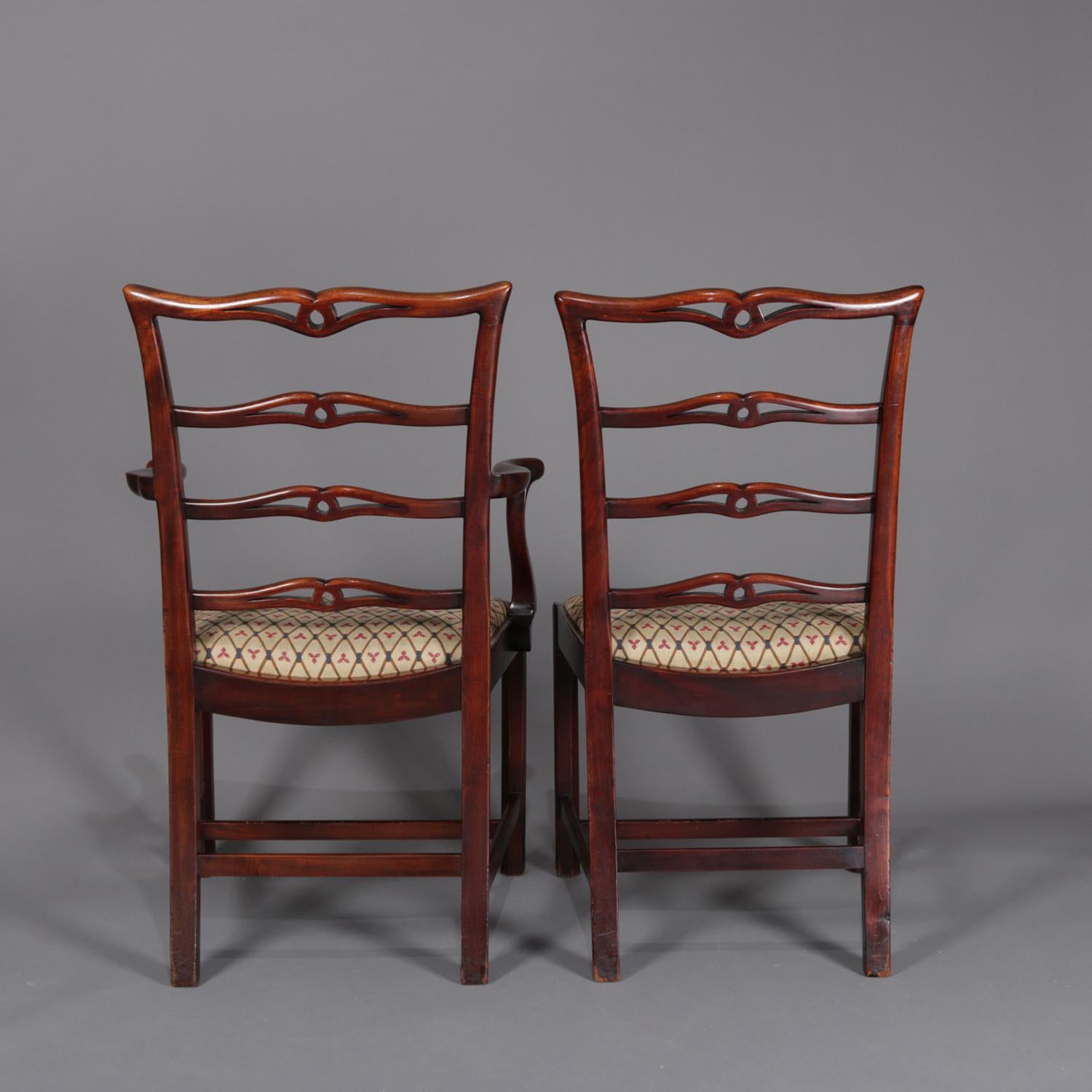 20th Century Set of 8 Antique Federal Style Mahogany Ribbon Back Dining Chairs, circa 1930