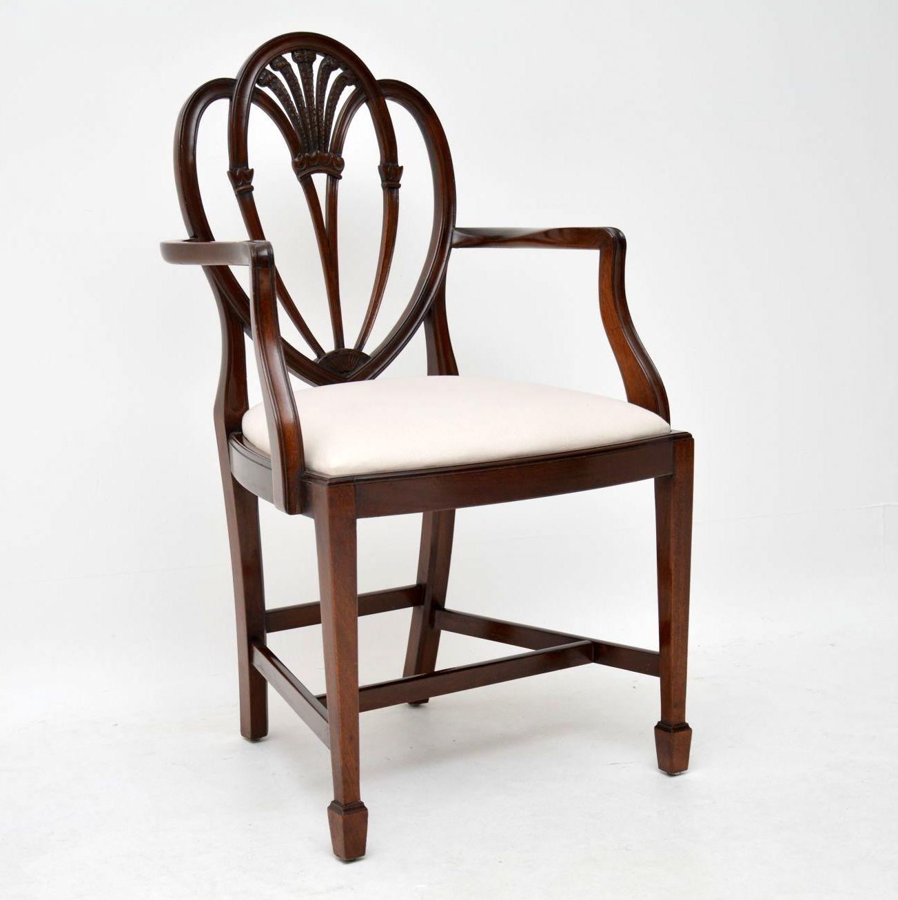 English Set of 8 Antique Georgian Style Mahogany Dining Chairs