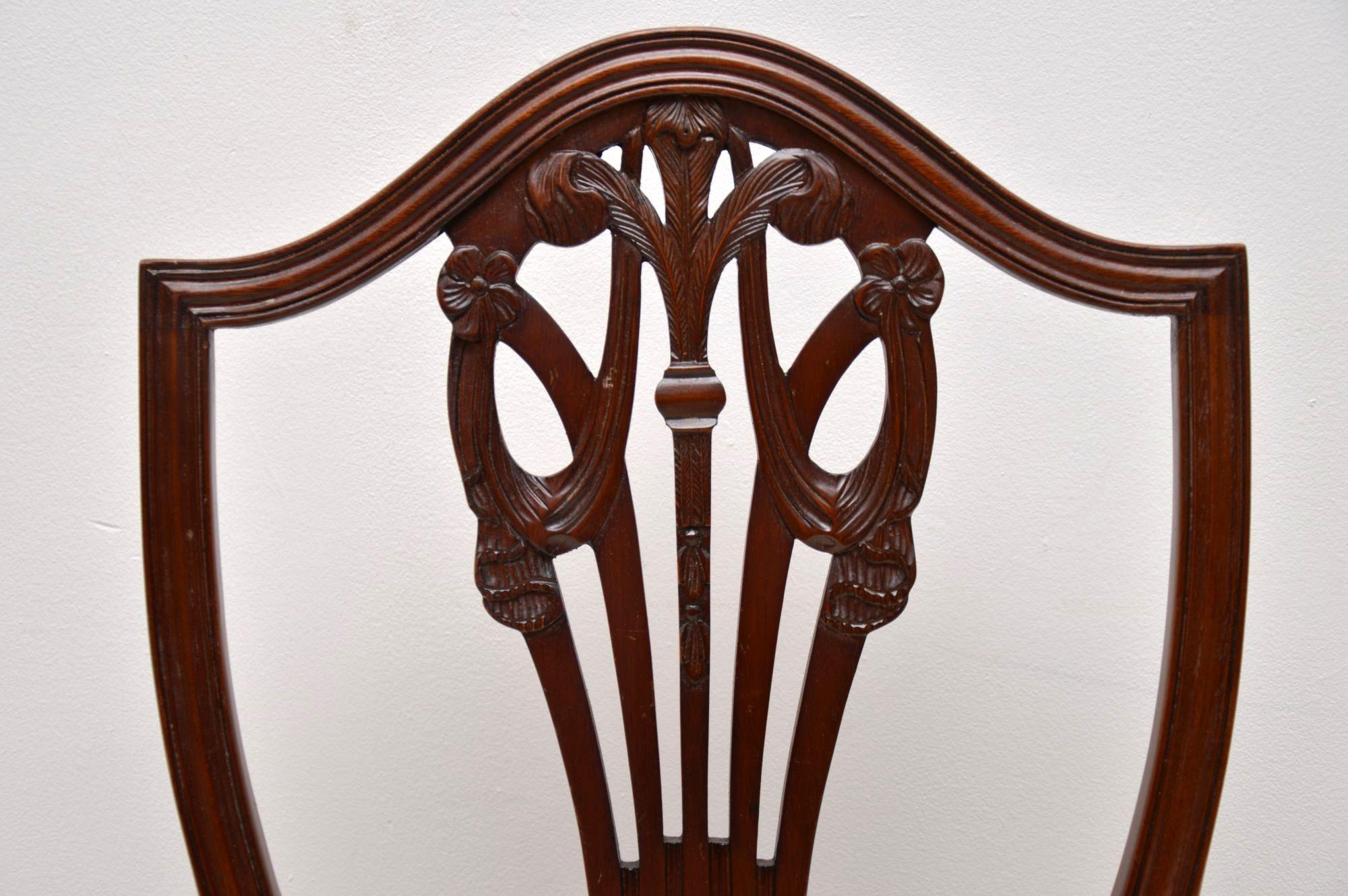 English Set of 8 Antique Georgian Style Mahogany Dining Chairs