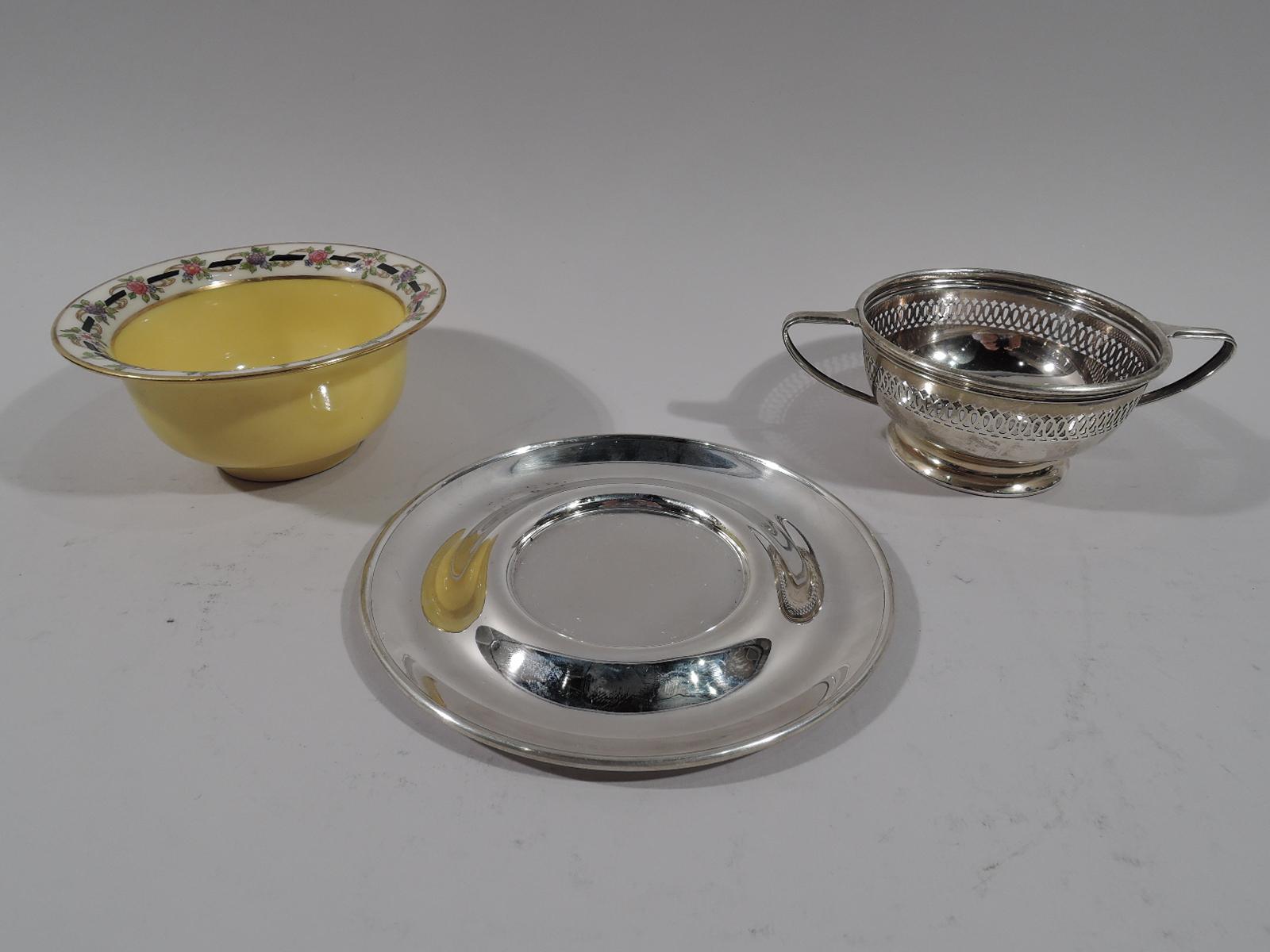 Set of 8 Antique Gorham Bouillon Soup Holders and Lenox Bowls In Excellent Condition In New York, NY